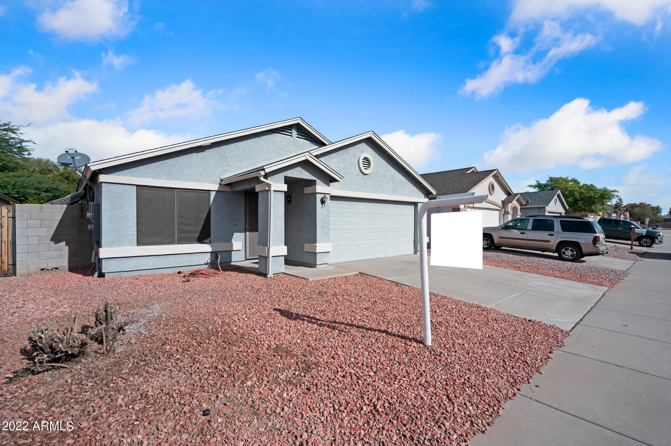 3126 W DONALD Drive