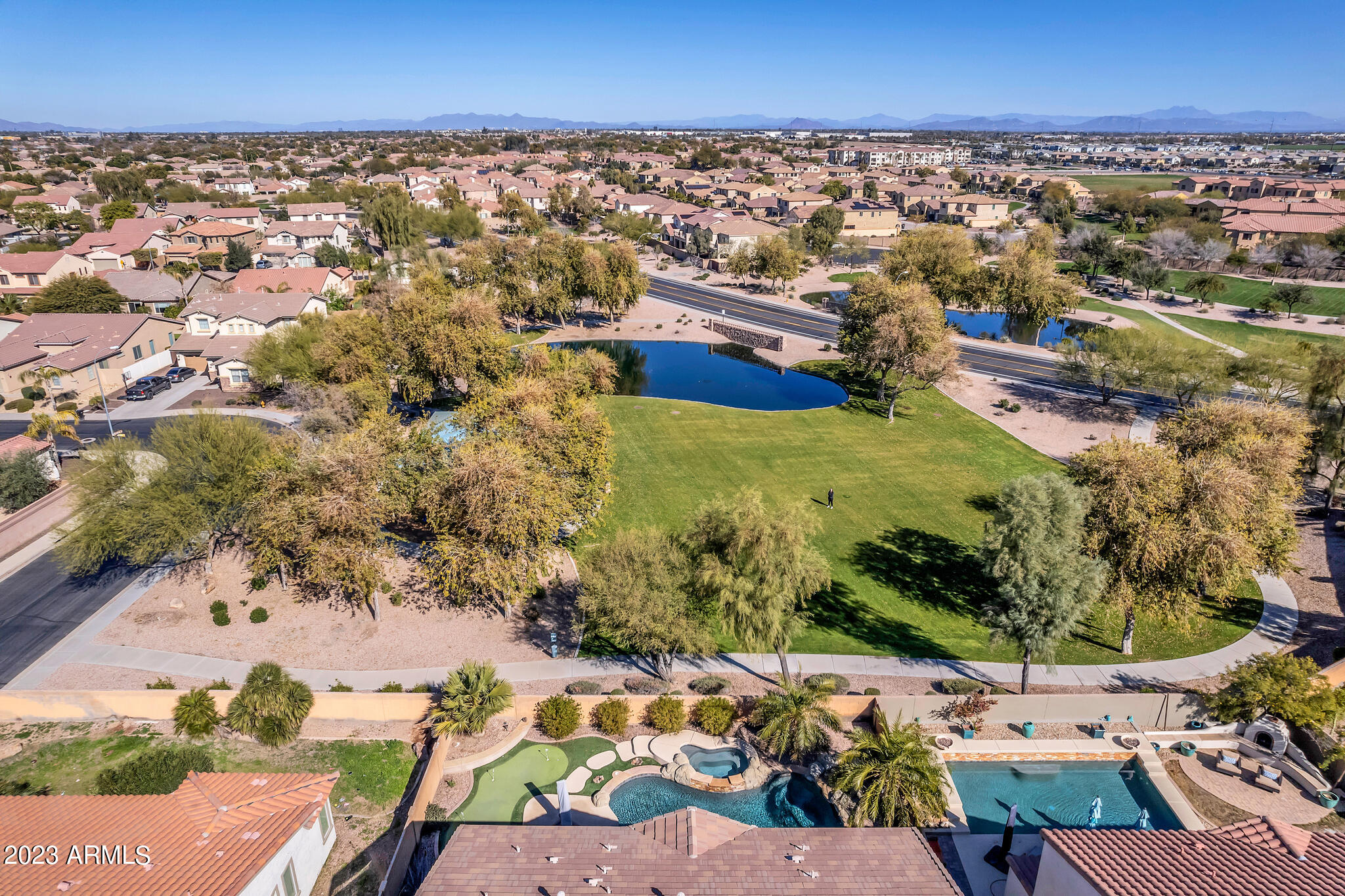 348 W BALSAM Drive