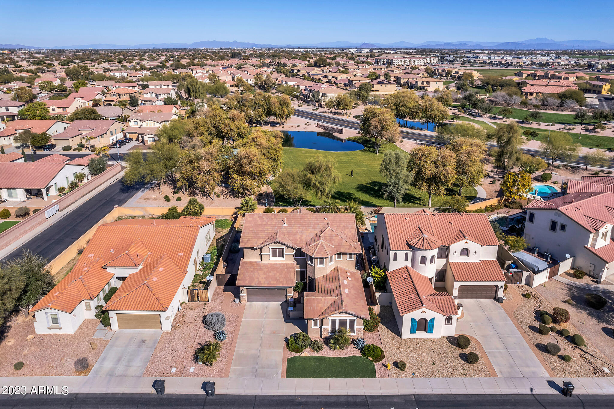 348 W BALSAM Drive