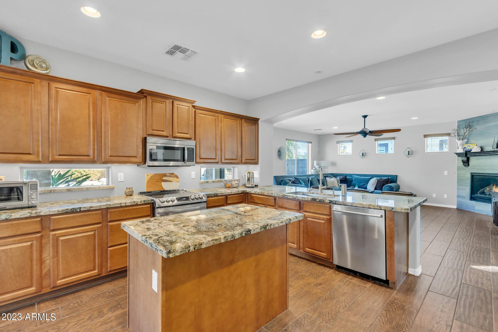 348 W BALSAM Drive