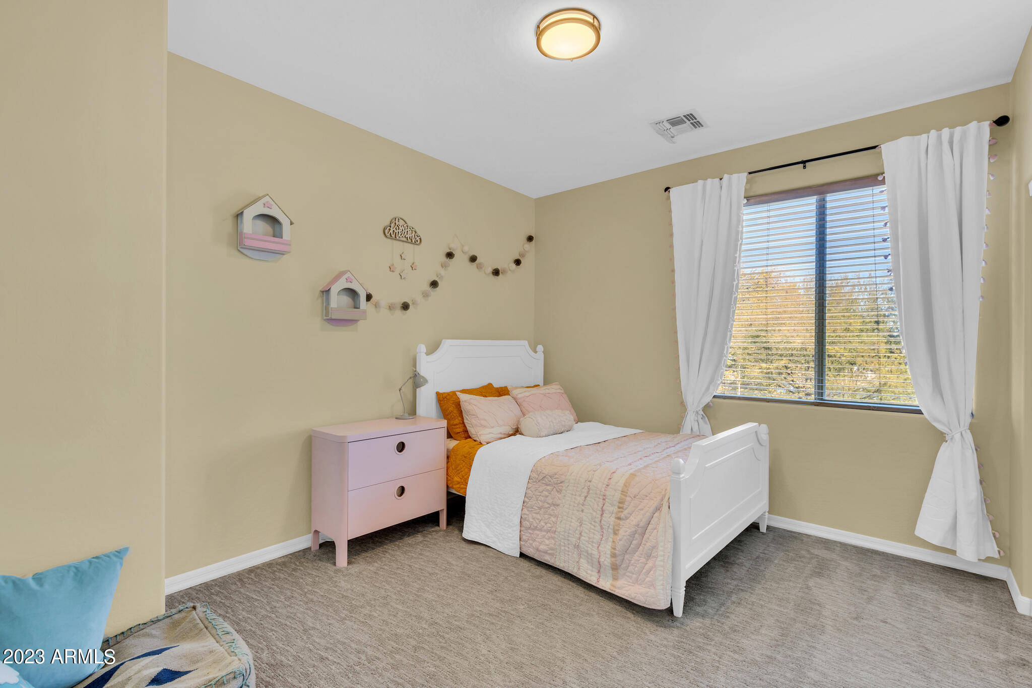348 W BALSAM Drive