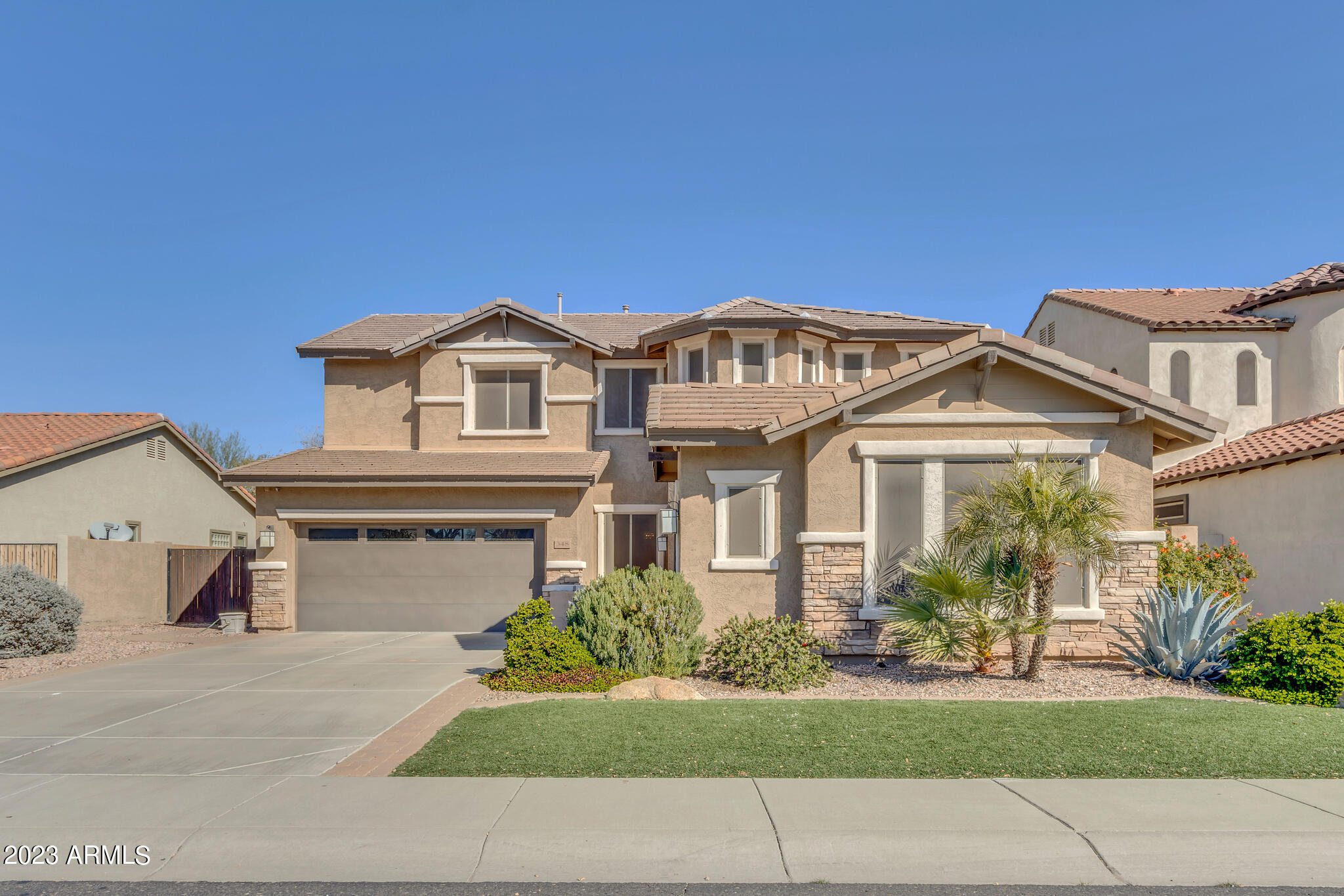 348 W BALSAM Drive