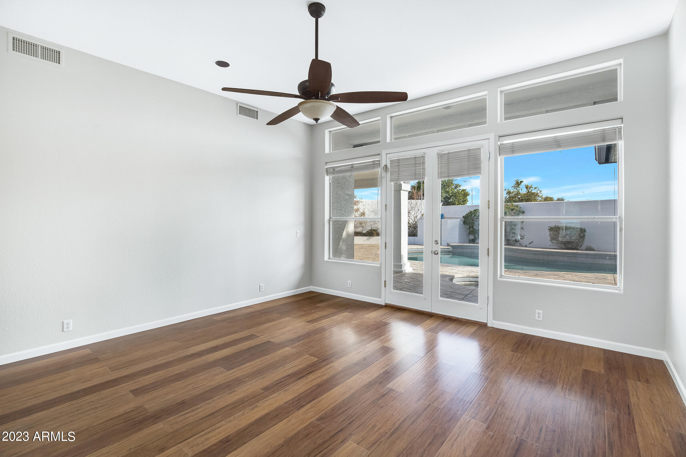 3016 W IRONWOOD Circle