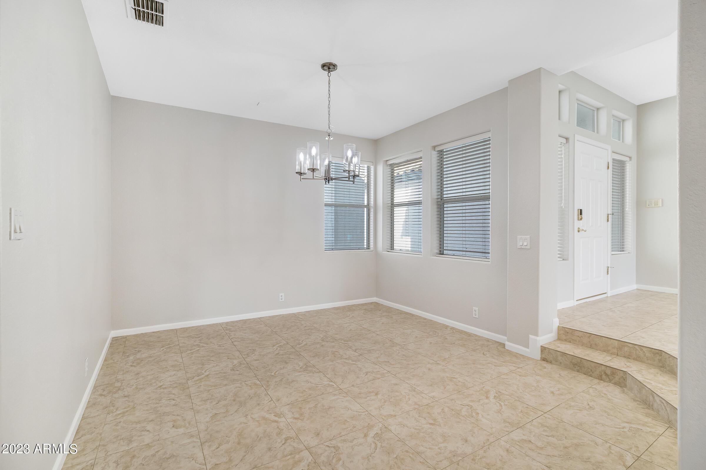 3016 W IRONWOOD Circle