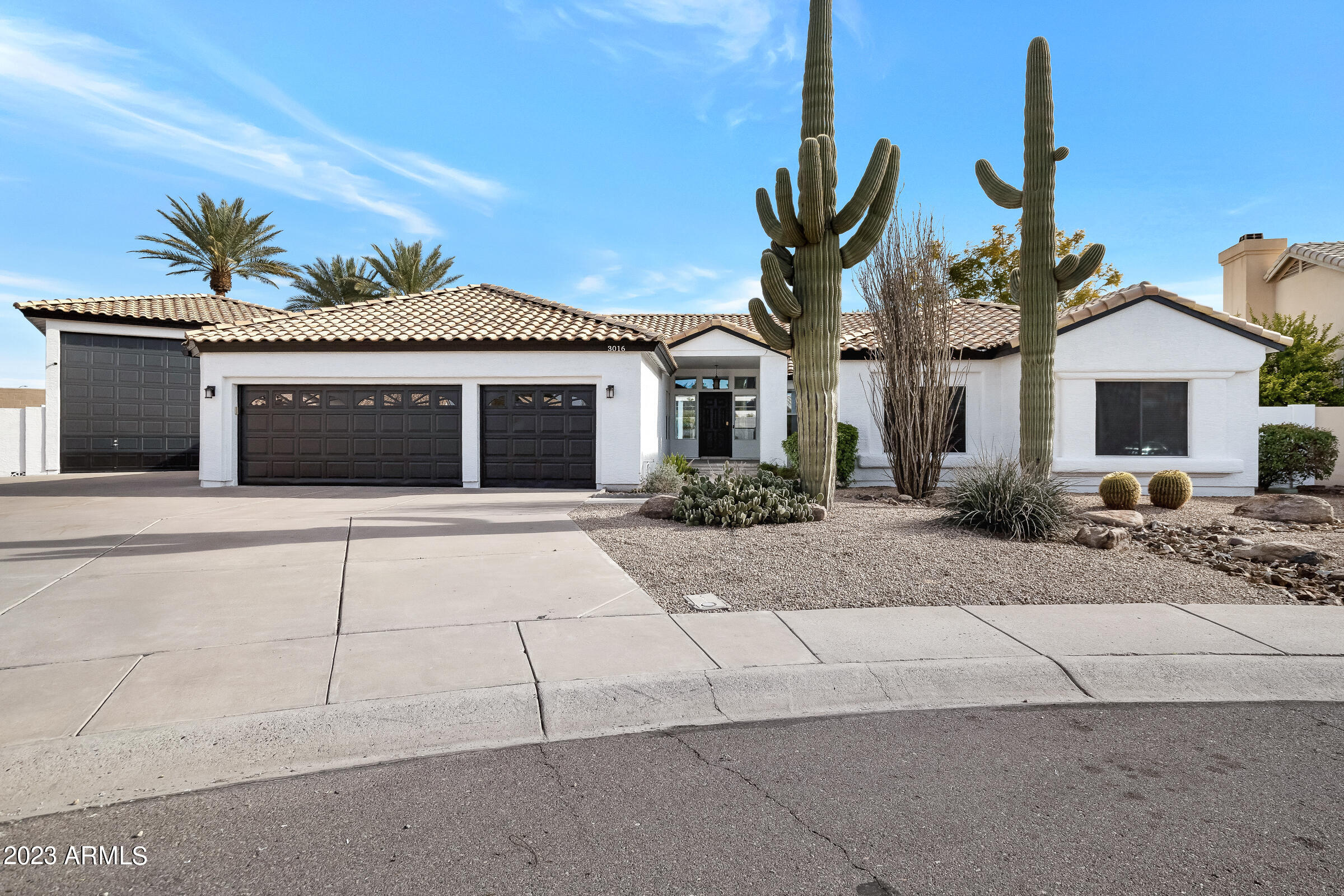 3016 W IRONWOOD Circle