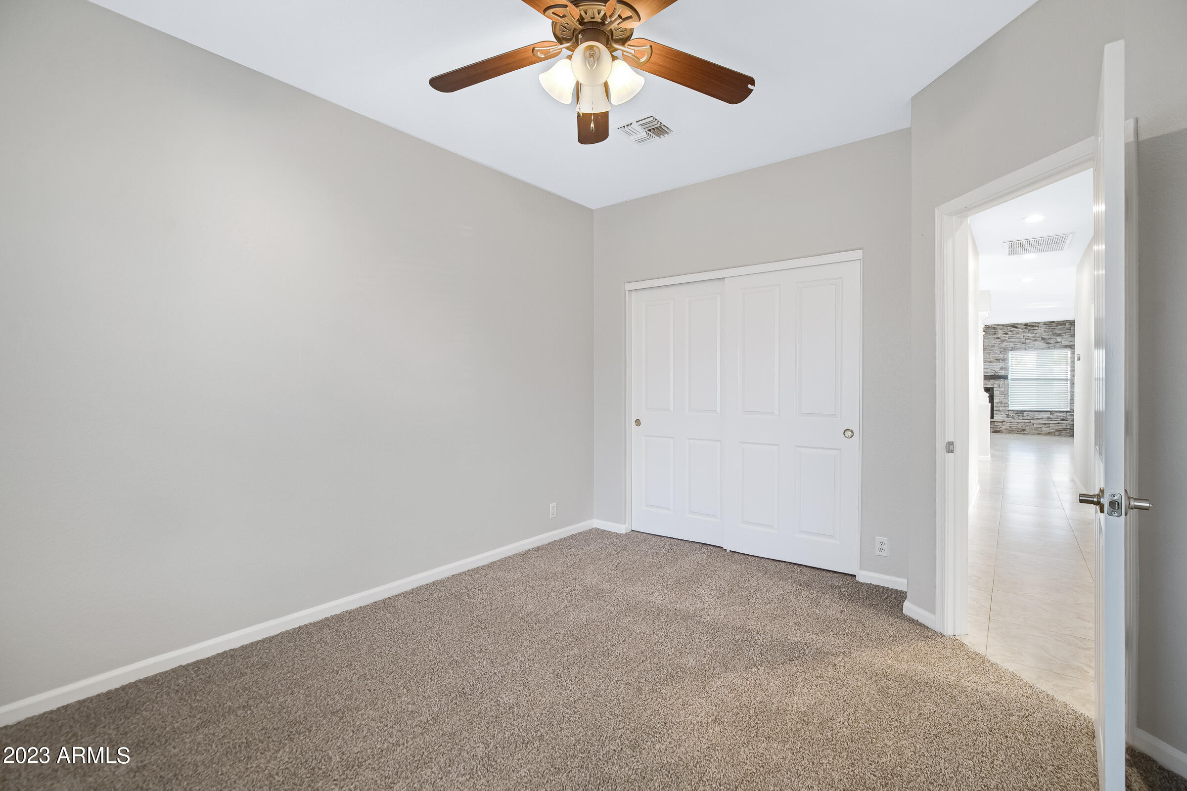 3016 W IRONWOOD Circle