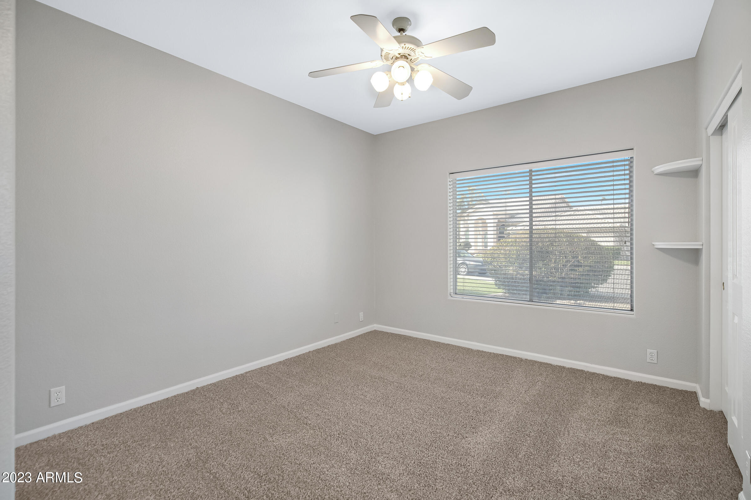 3016 W IRONWOOD Circle