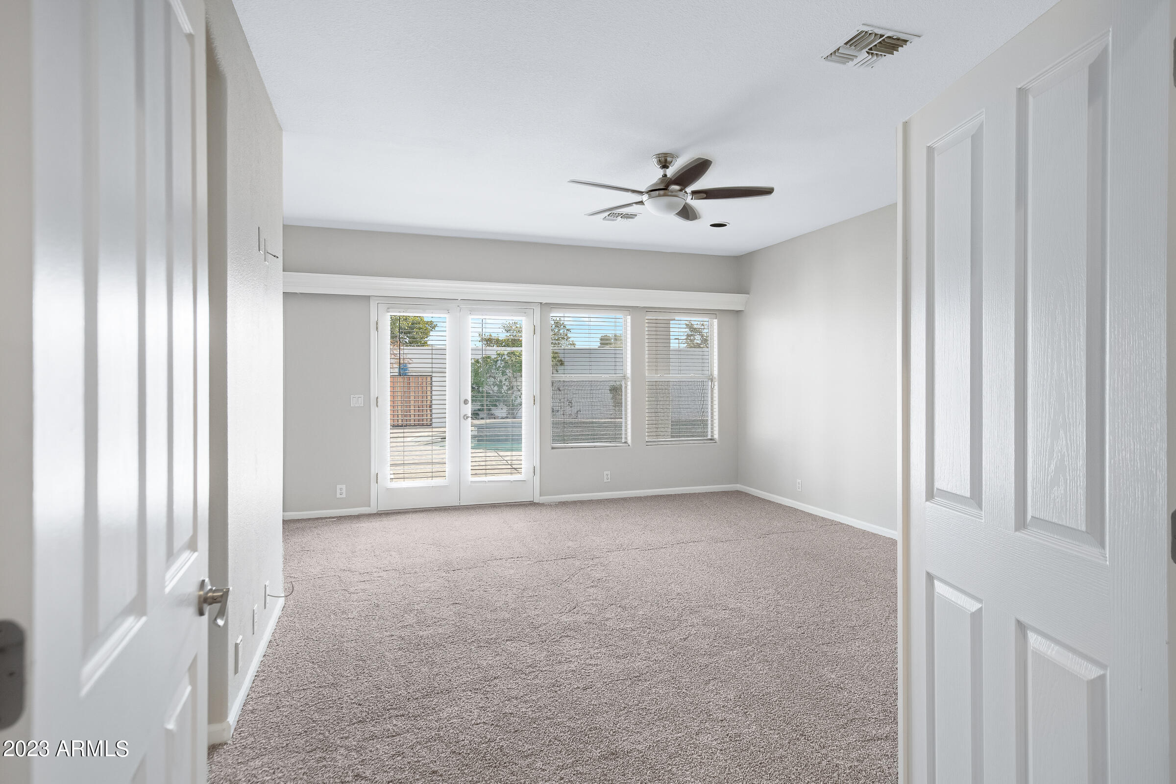 3016 W IRONWOOD Circle