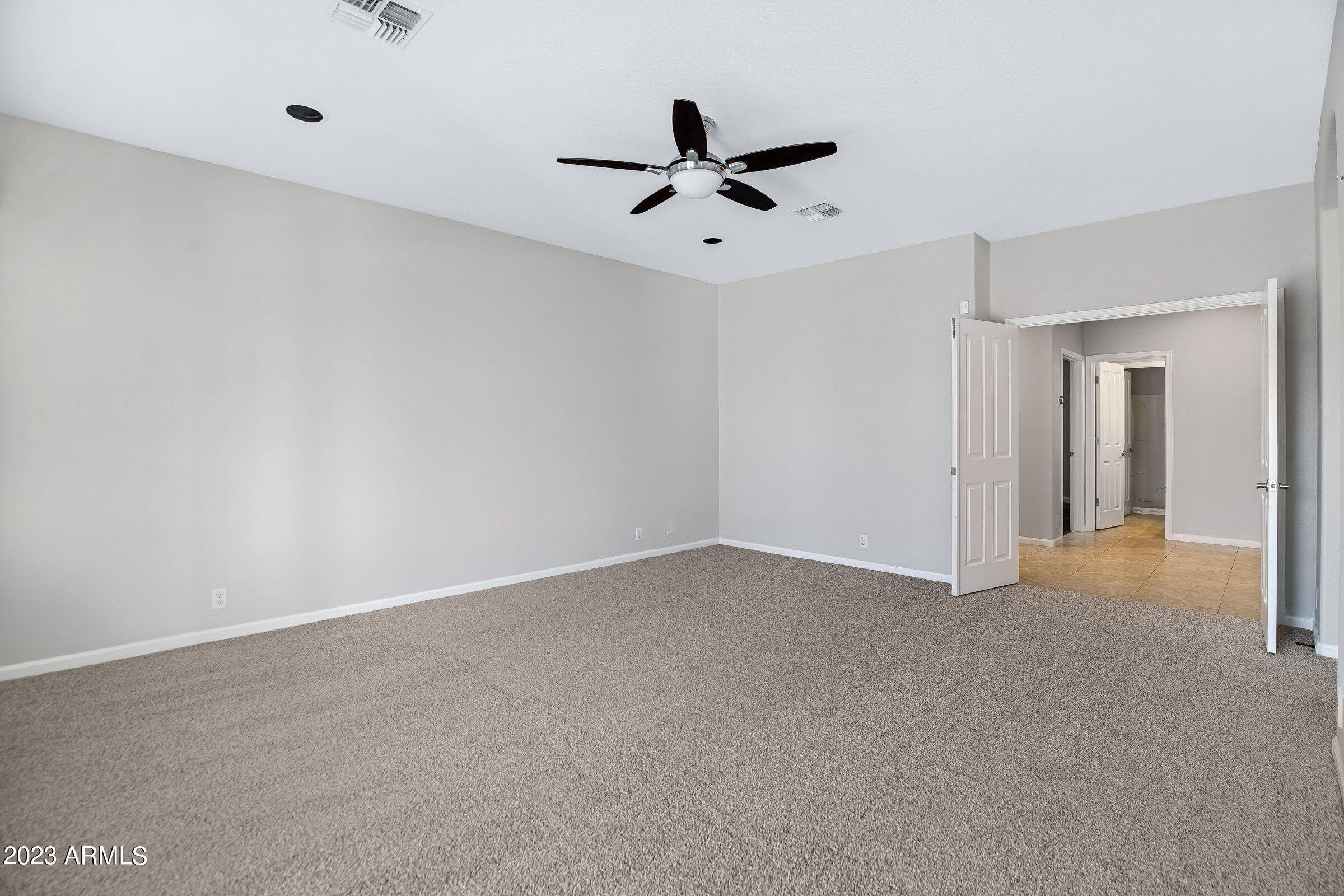 3016 W IRONWOOD Circle