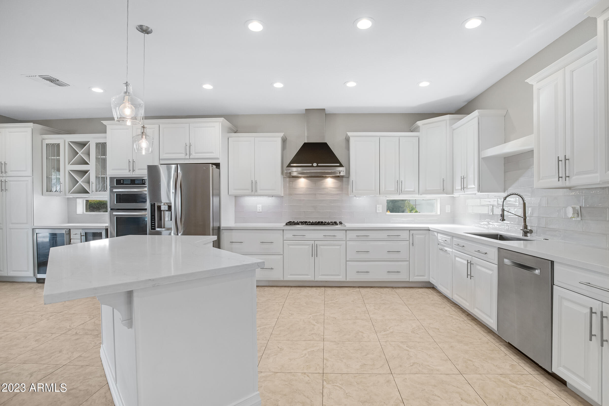 3016 W IRONWOOD Circle