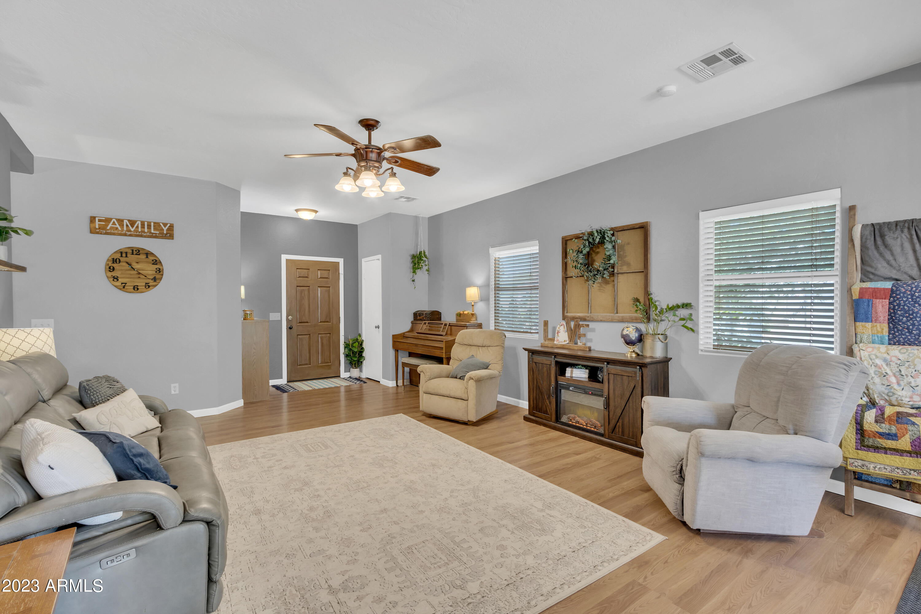 1938 E LIPIZZAN Drive