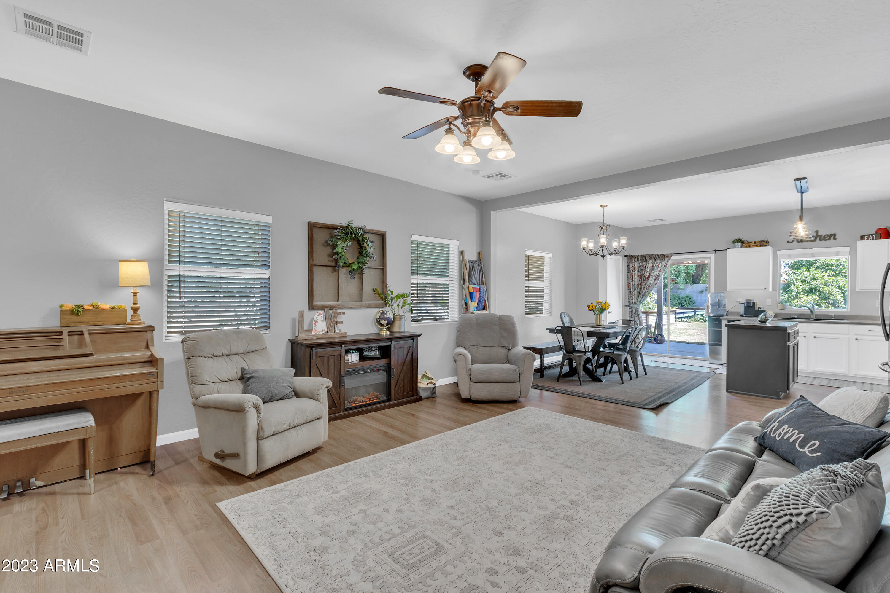 1938 E LIPIZZAN Drive