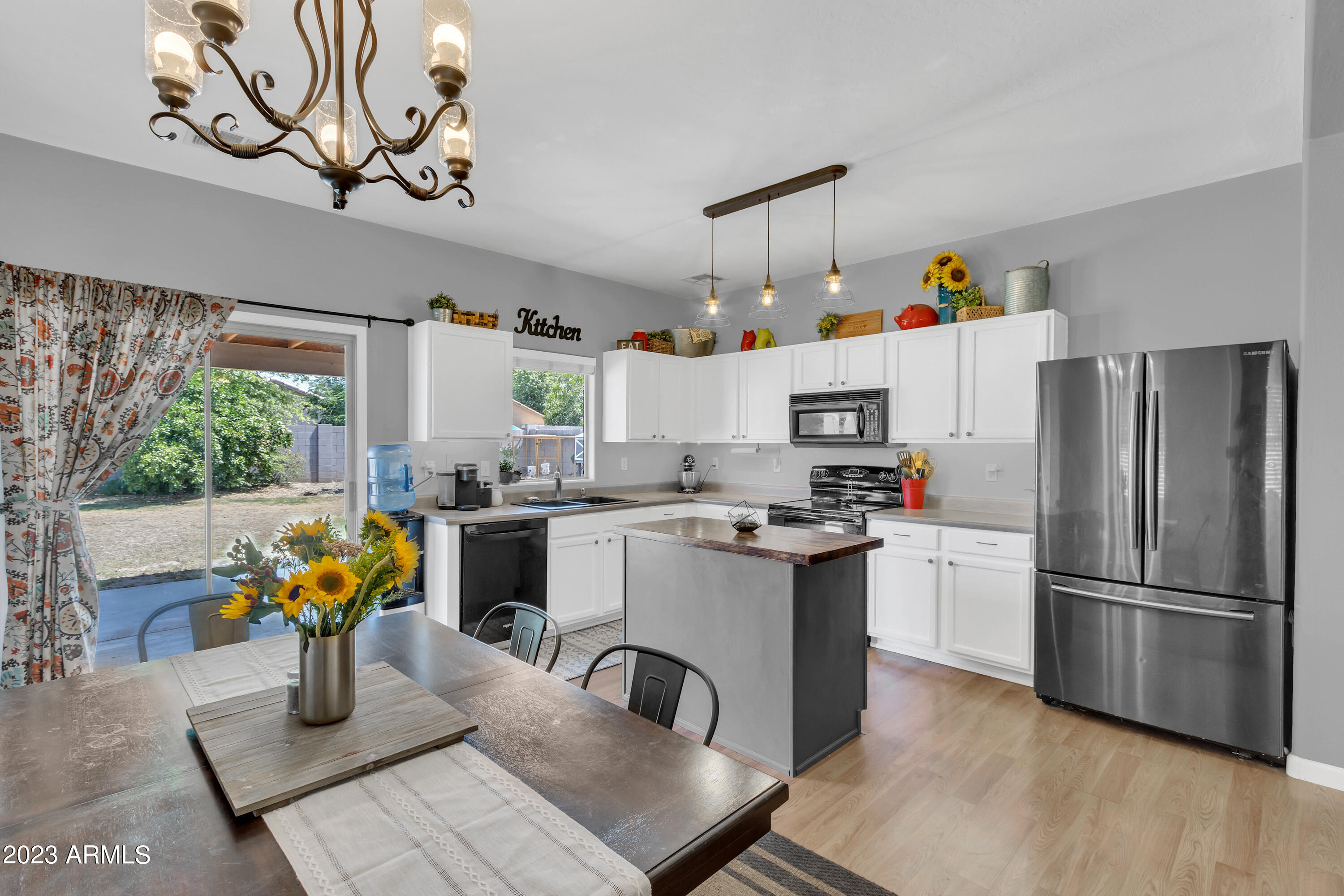 1938 E LIPIZZAN Drive