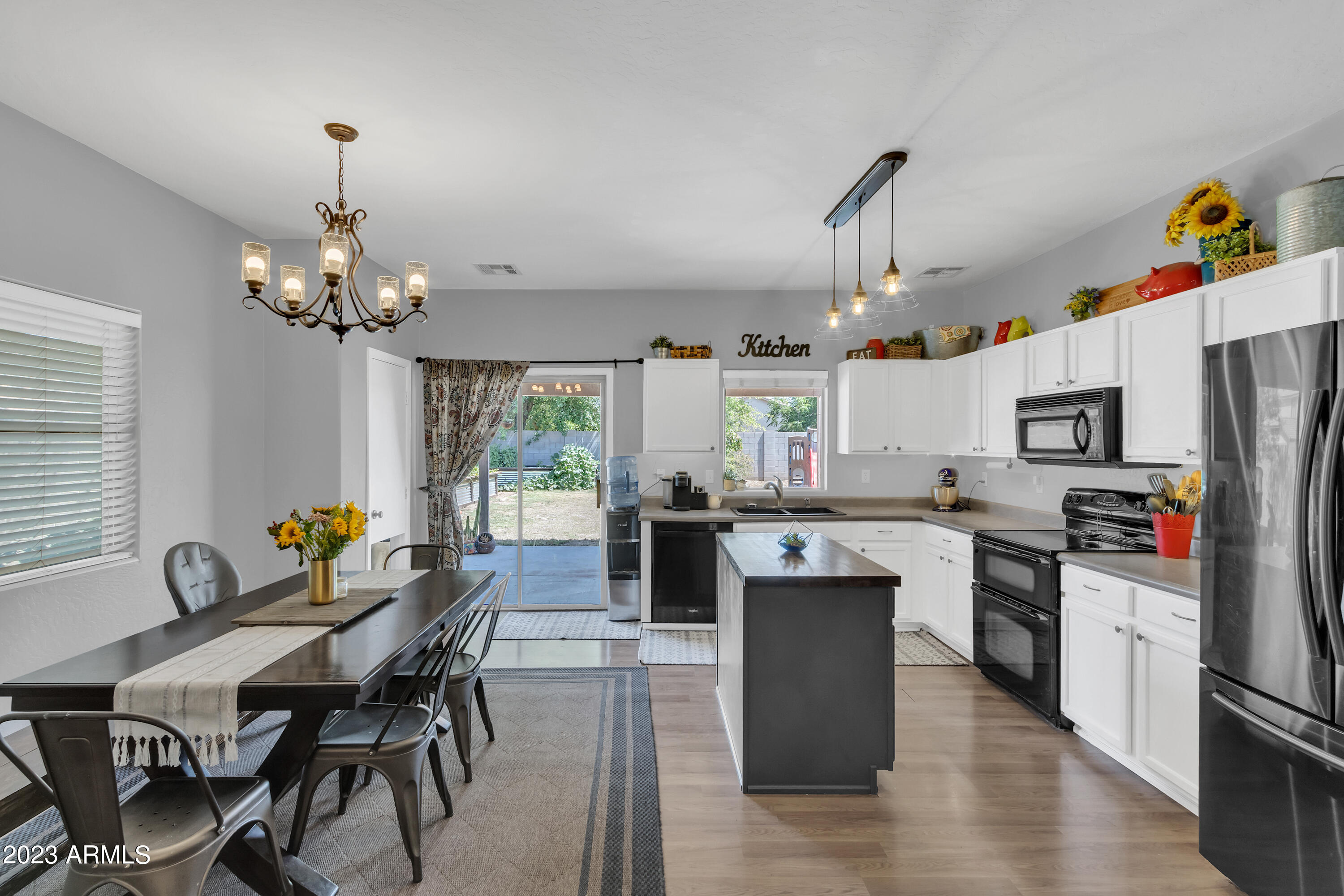 1938 E LIPIZZAN Drive
