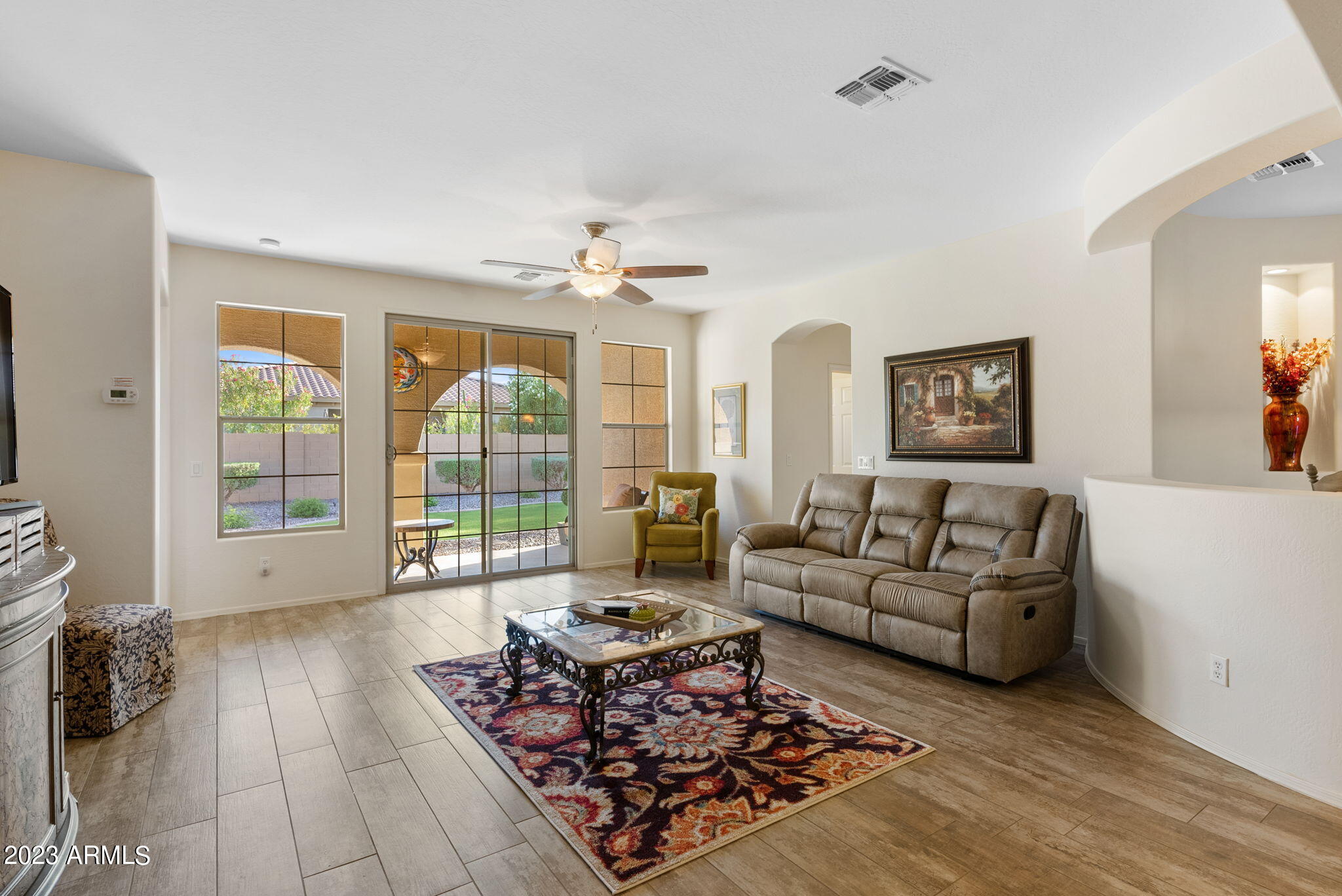 3015 E SPORTS Court