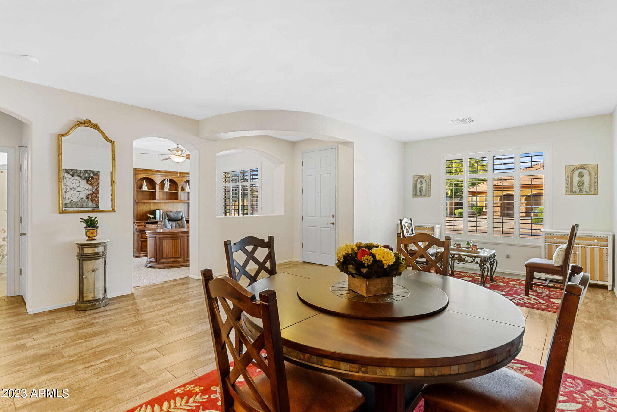 3015 E SPORTS Court