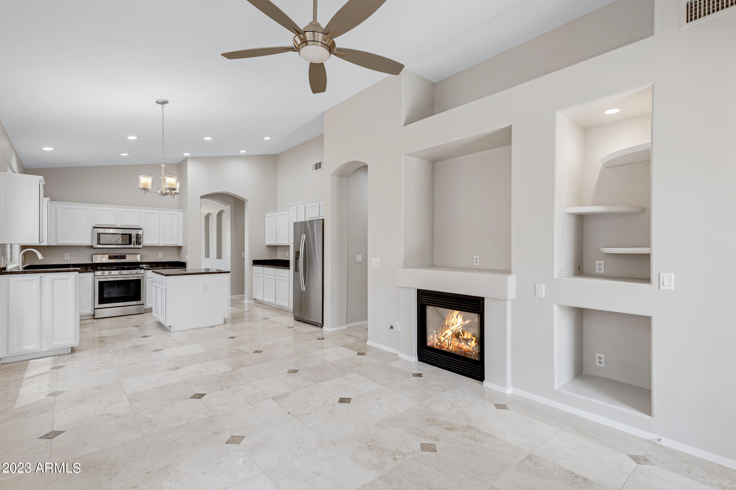 1339 W ENFIELD Way