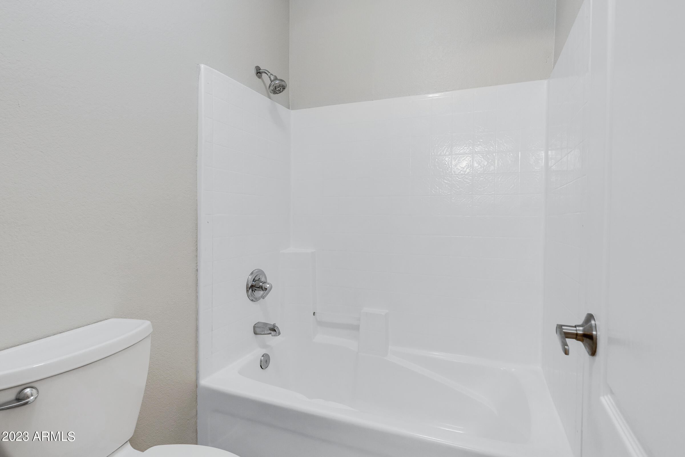 1339 W ENFIELD Way