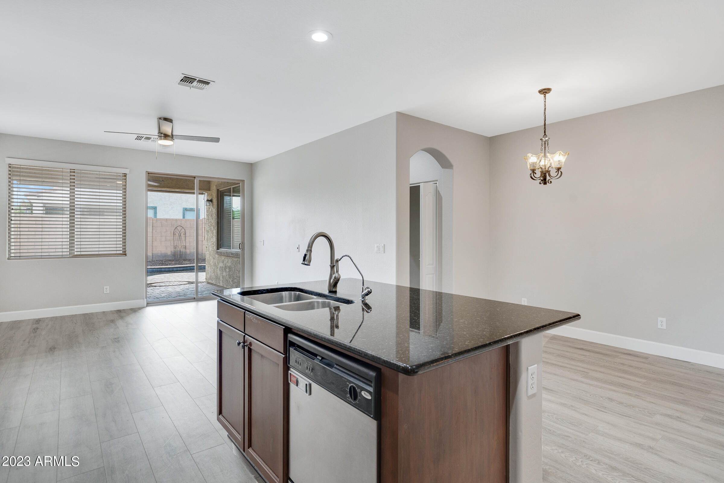1469 S BUCKAROO Trail