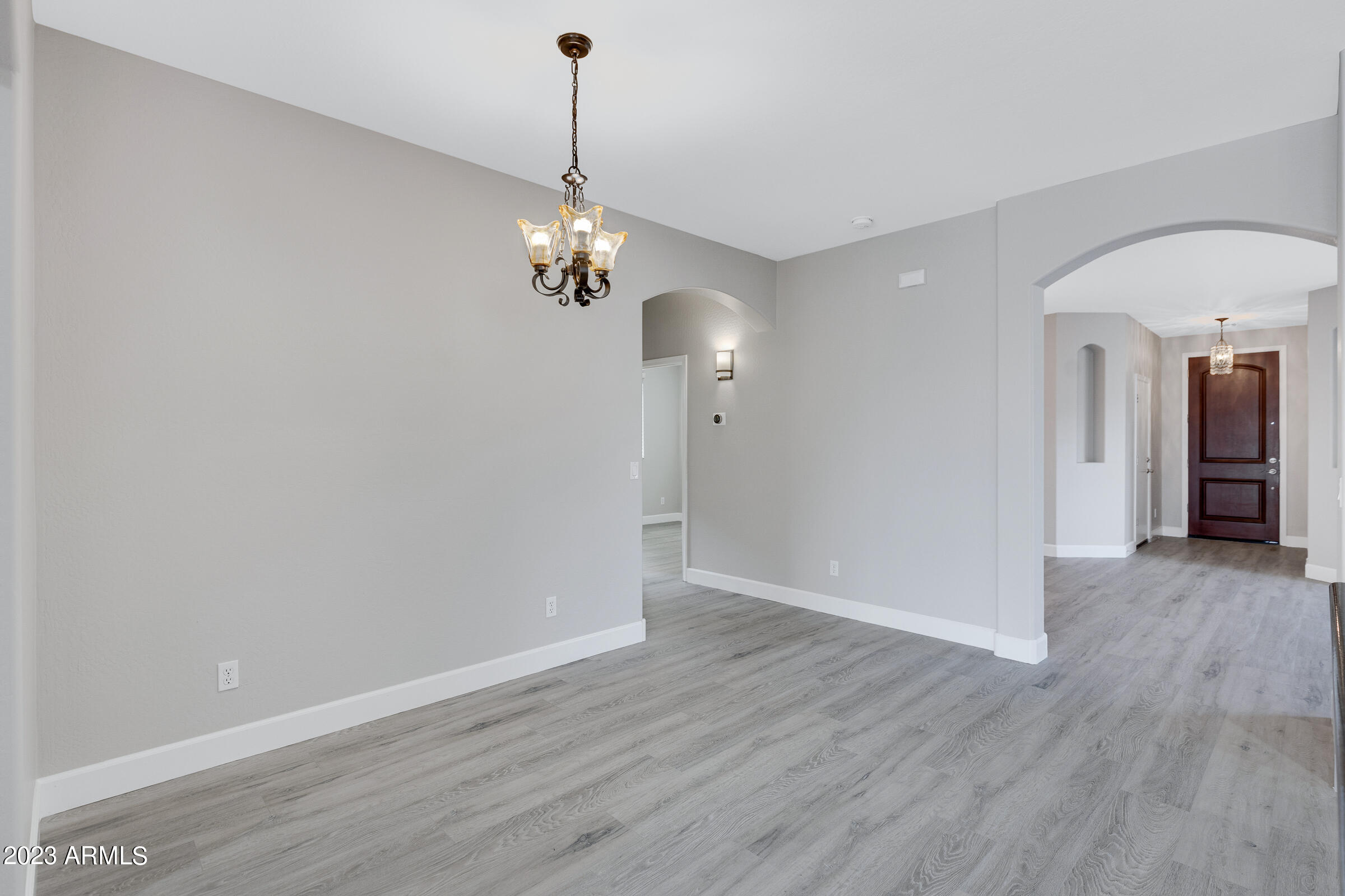 1469 S BUCKAROO Trail