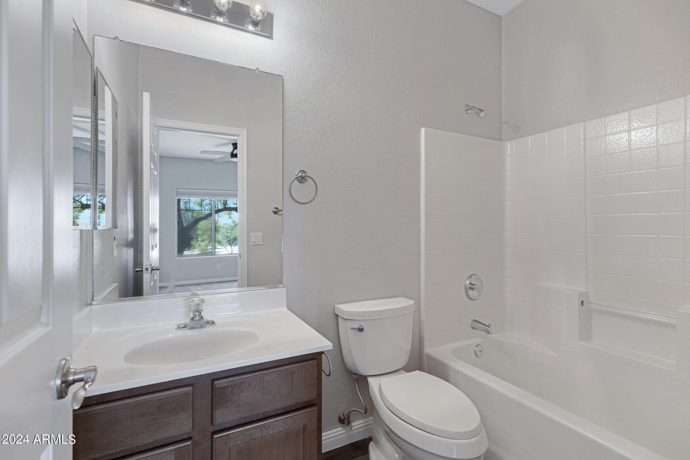 2831 E SOUTHERN Avenue # 209