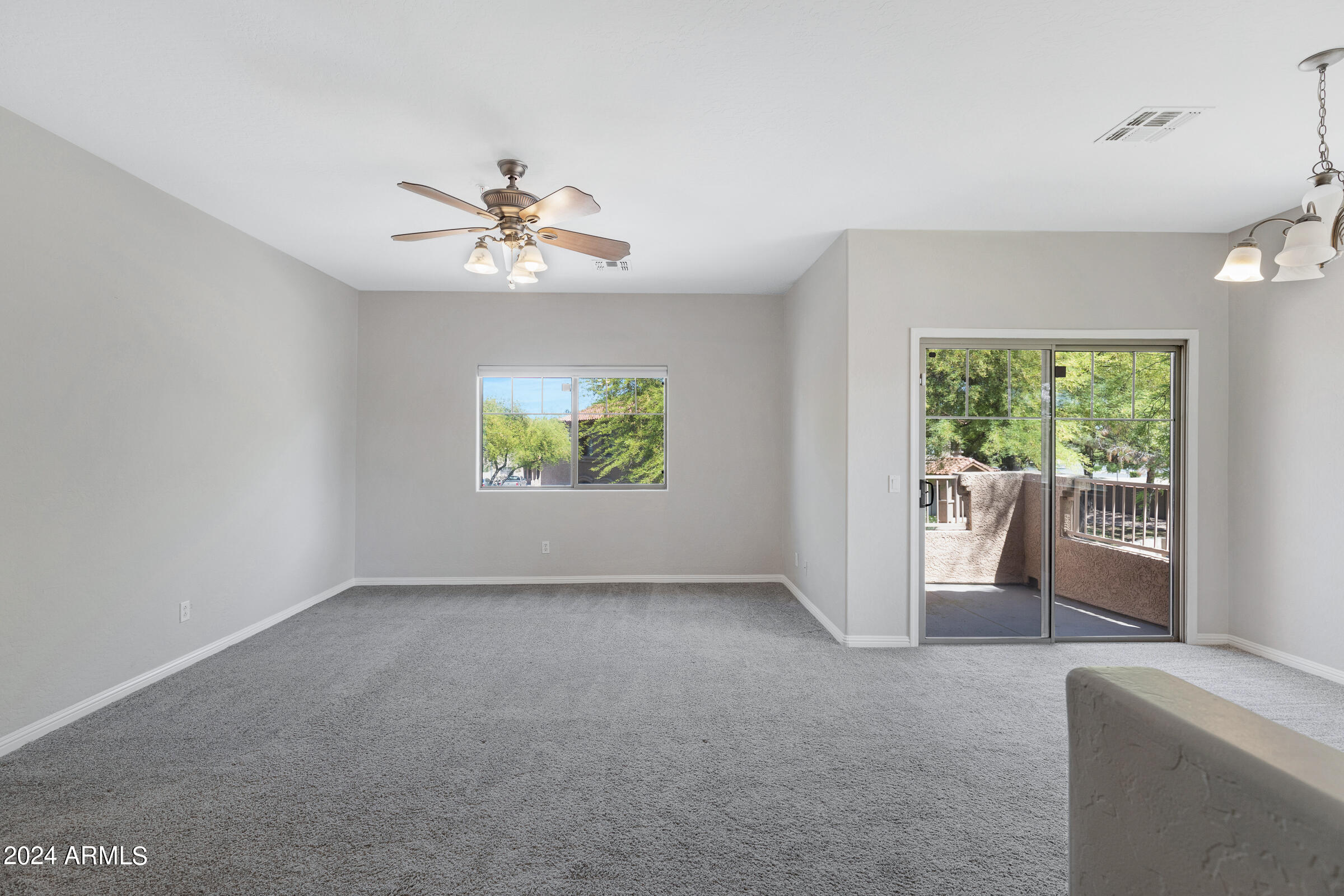 2831 E SOUTHERN Avenue # 209