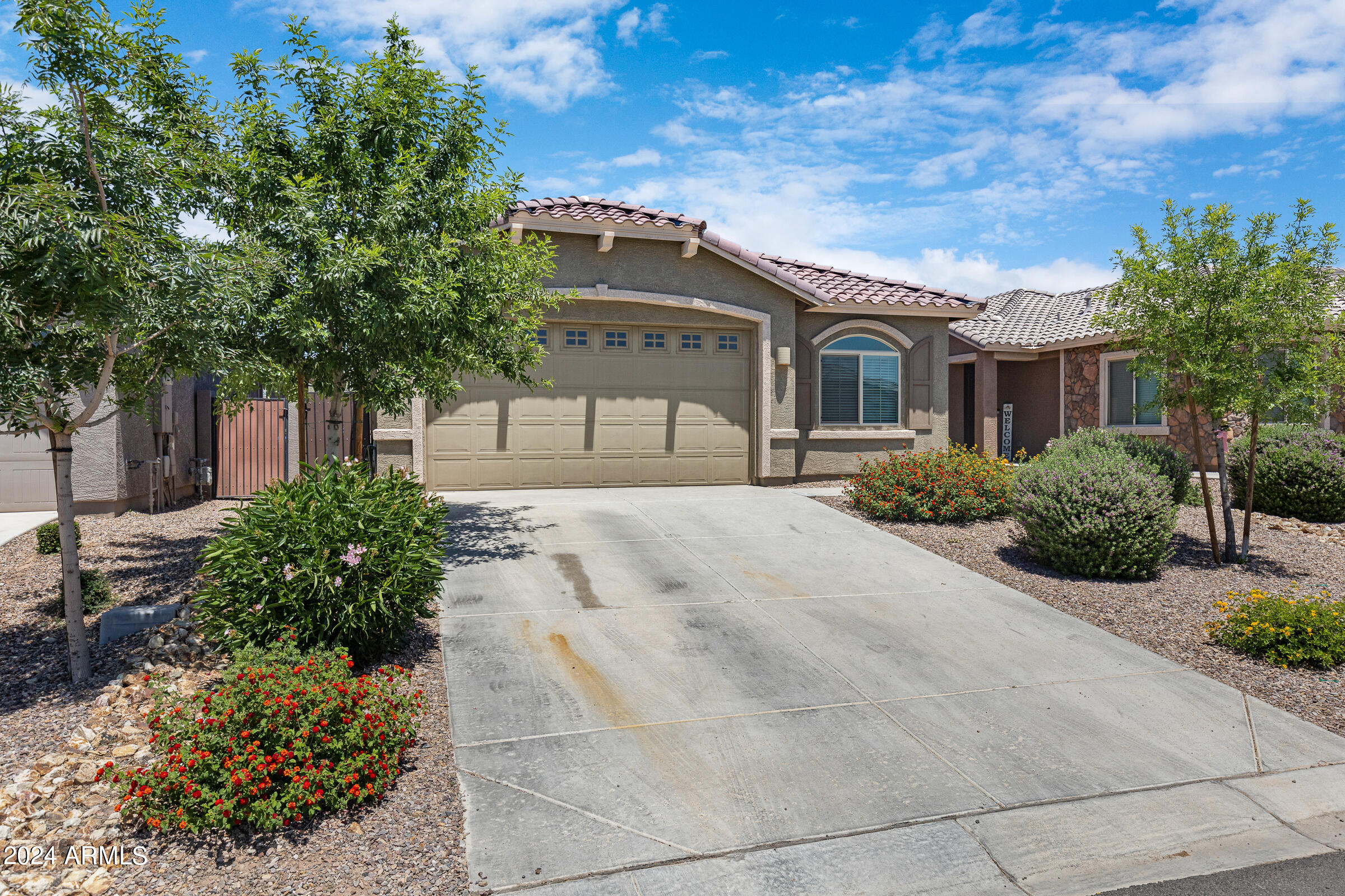 426 W PINNACLE RIDGE Drive