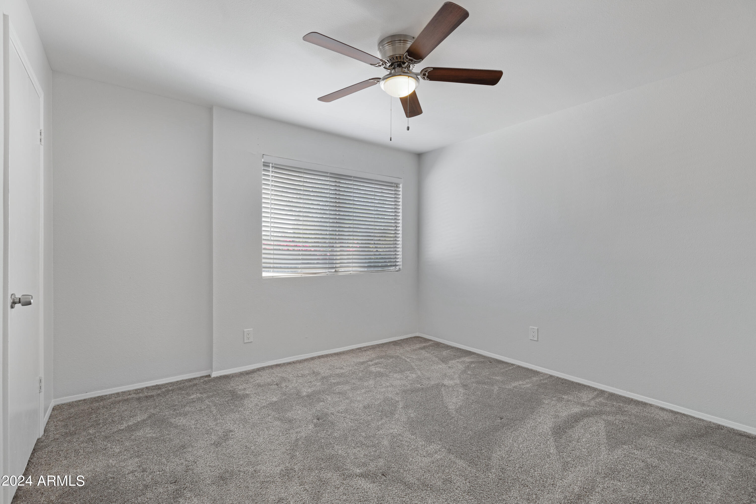 818 W 14TH Street