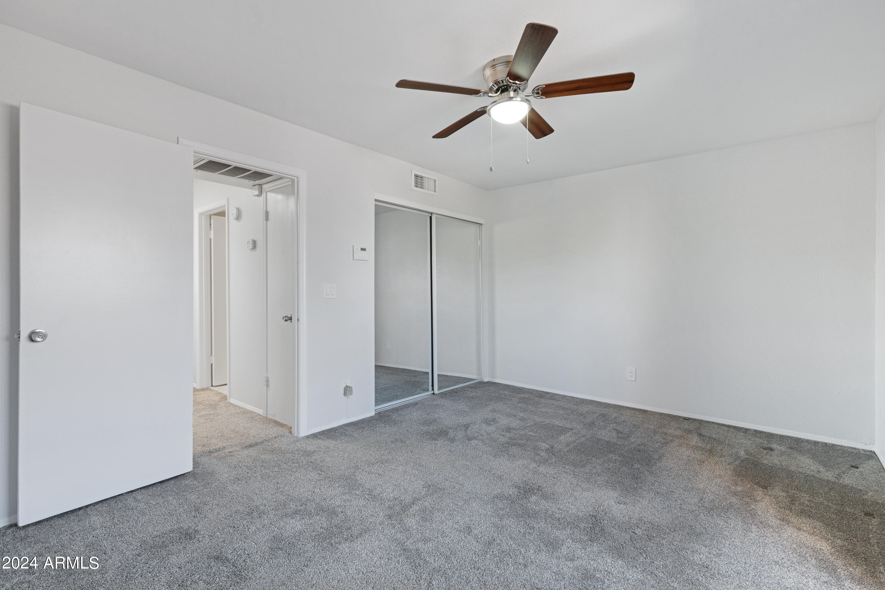 818 W 14TH Street