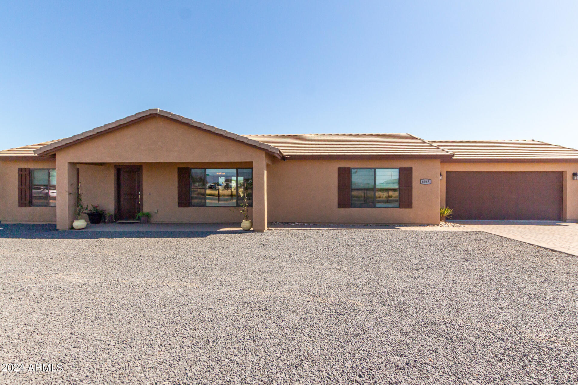 6065 E RED BIRD Lane