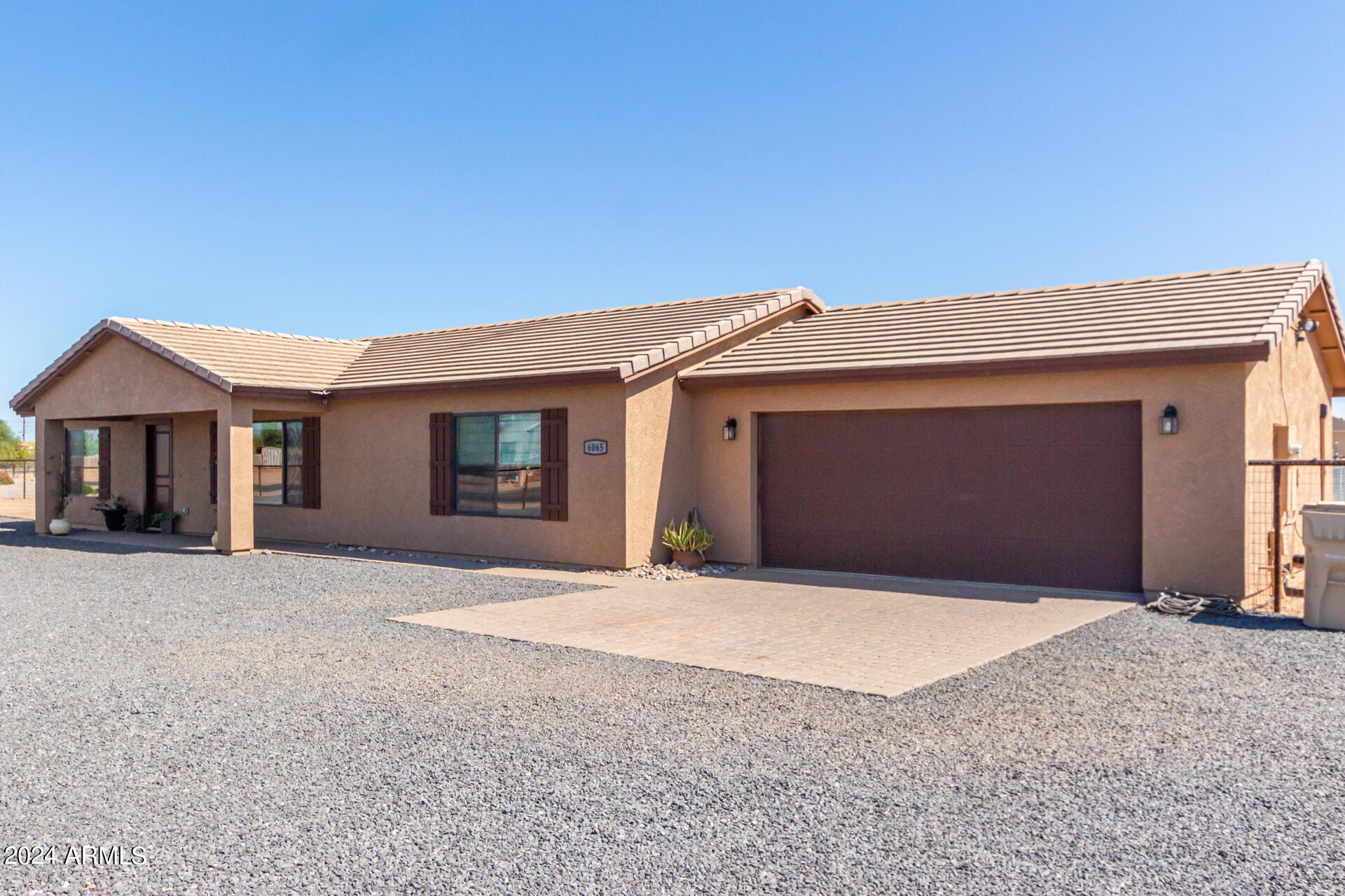 6065 E RED BIRD Lane