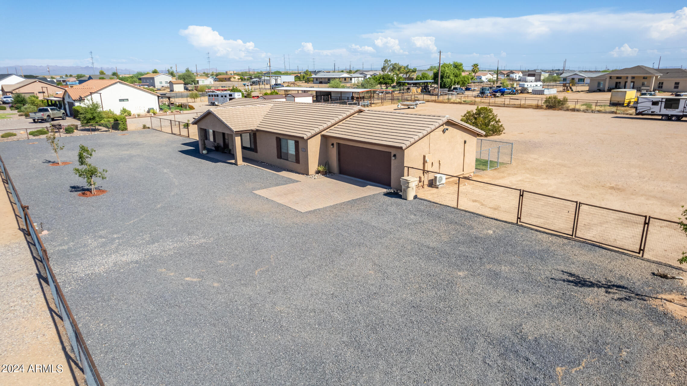 6065 E RED BIRD Lane