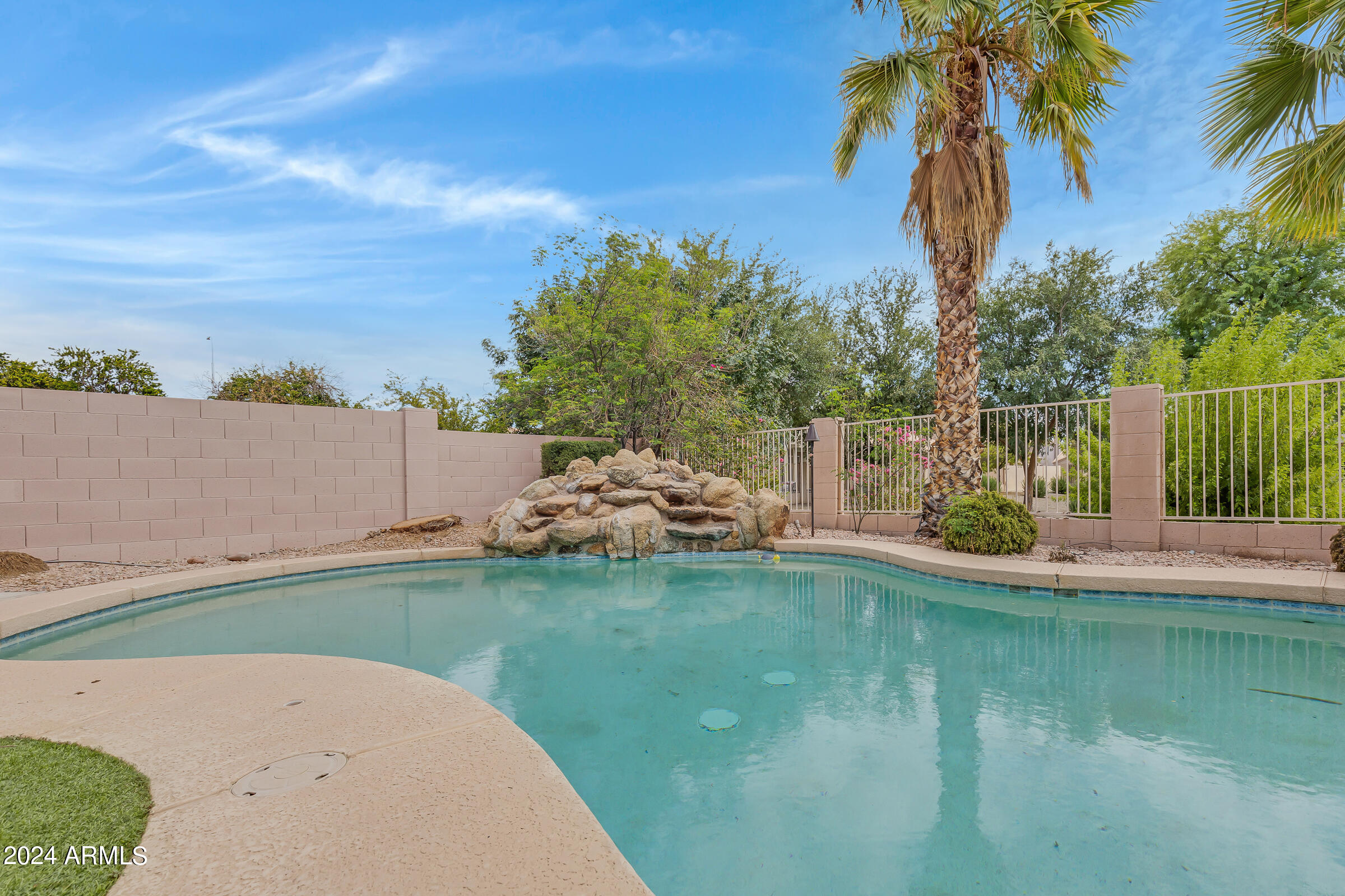 6089 W MEGAN Street
