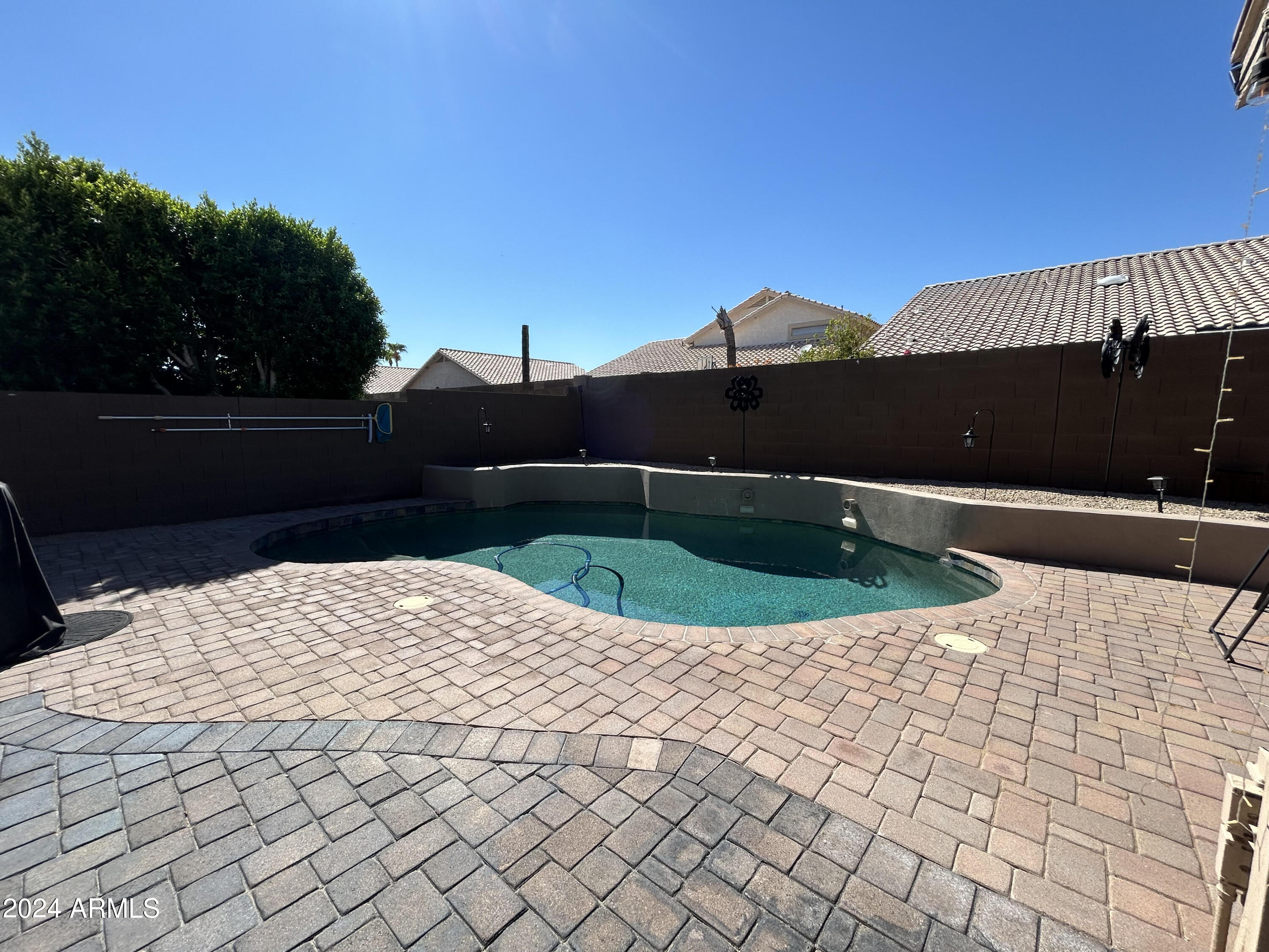 4148 E CATHEDRAL ROCK Drive