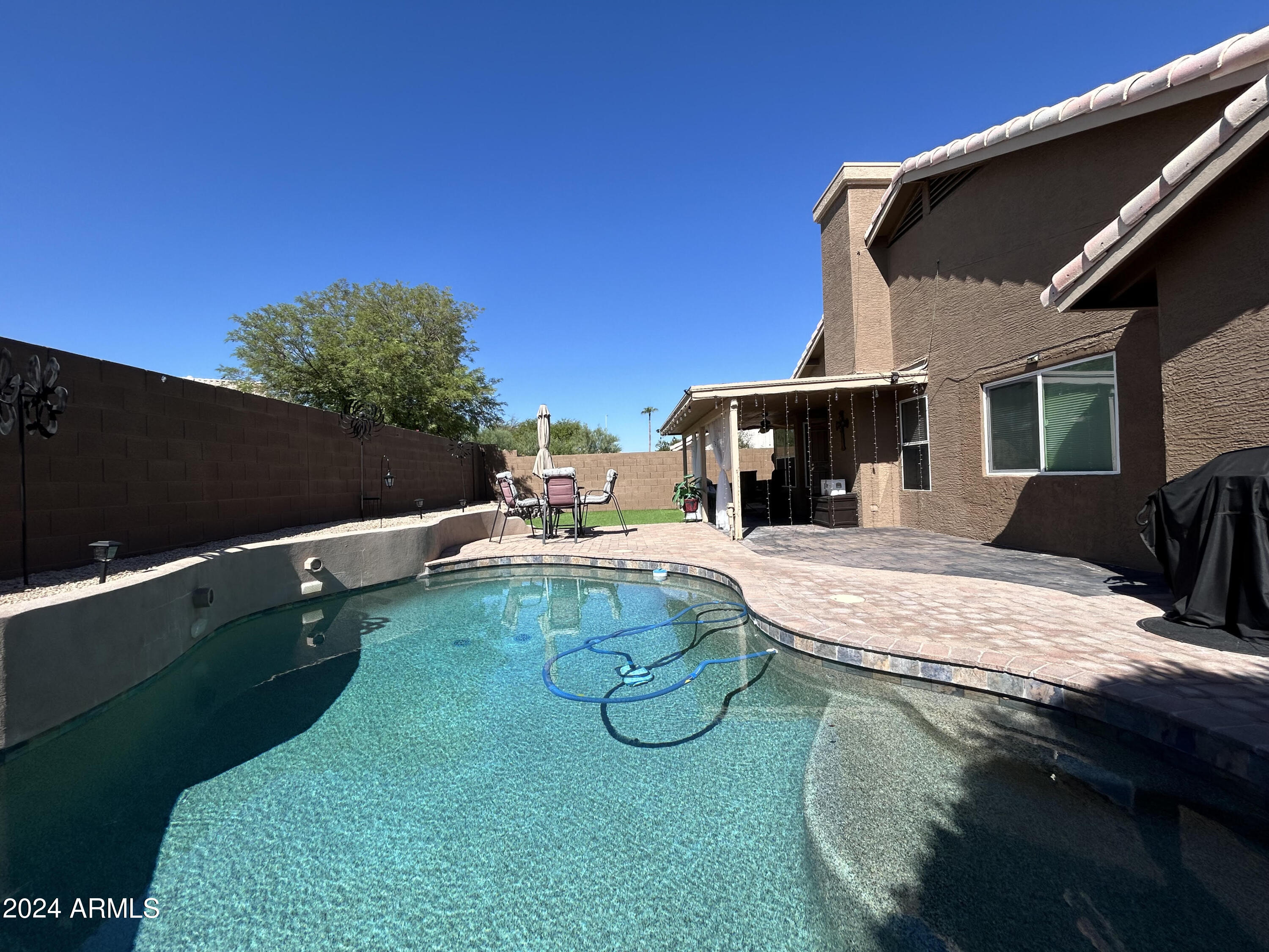 4148 E CATHEDRAL ROCK Drive