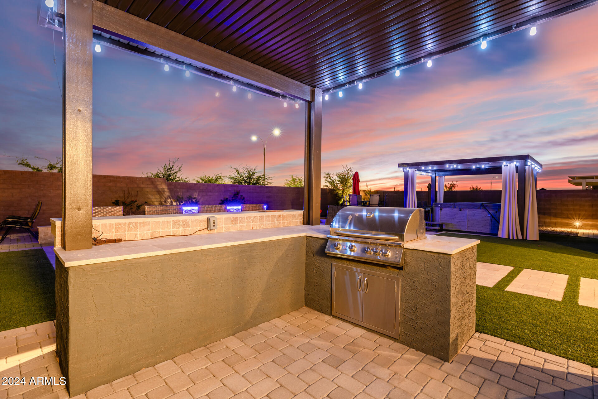 10707 E TESLA Avenue