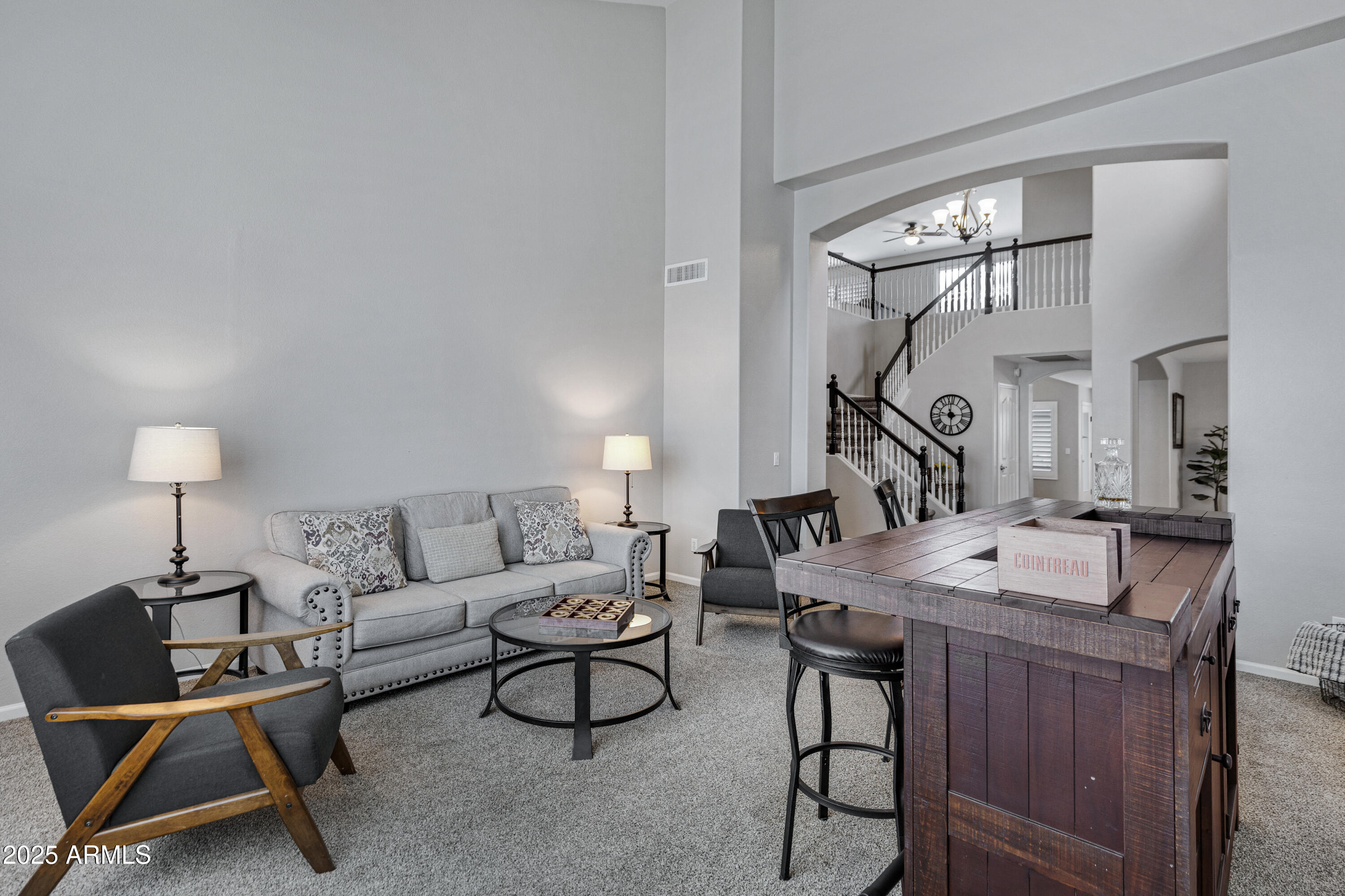 223 S DAISY Lane