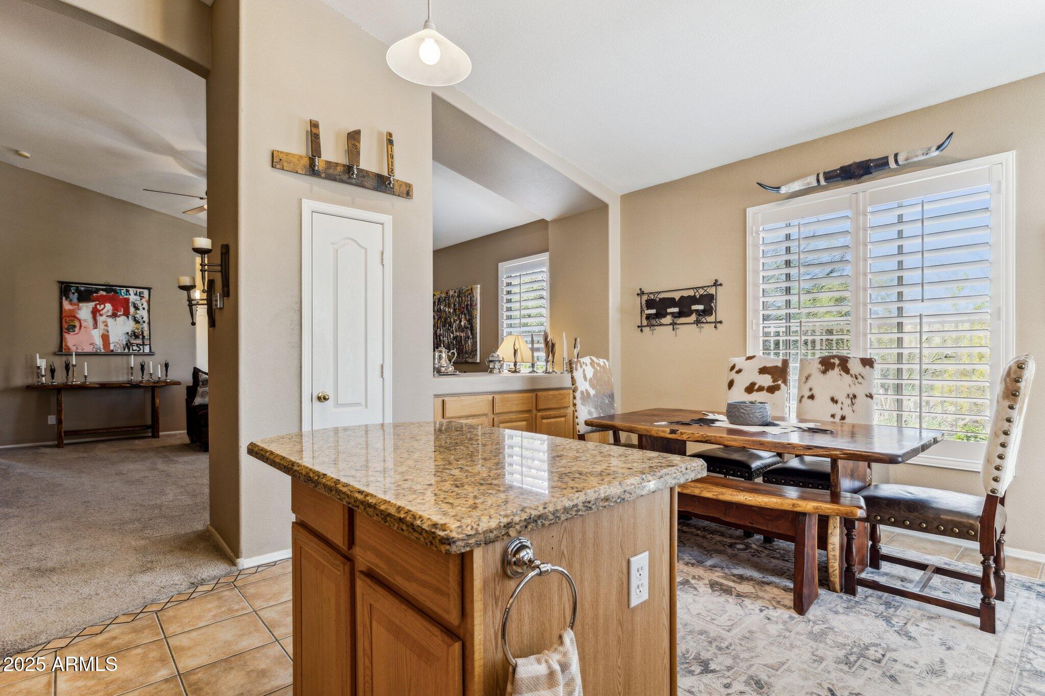 4308 E SMOKEHOUSE Trail