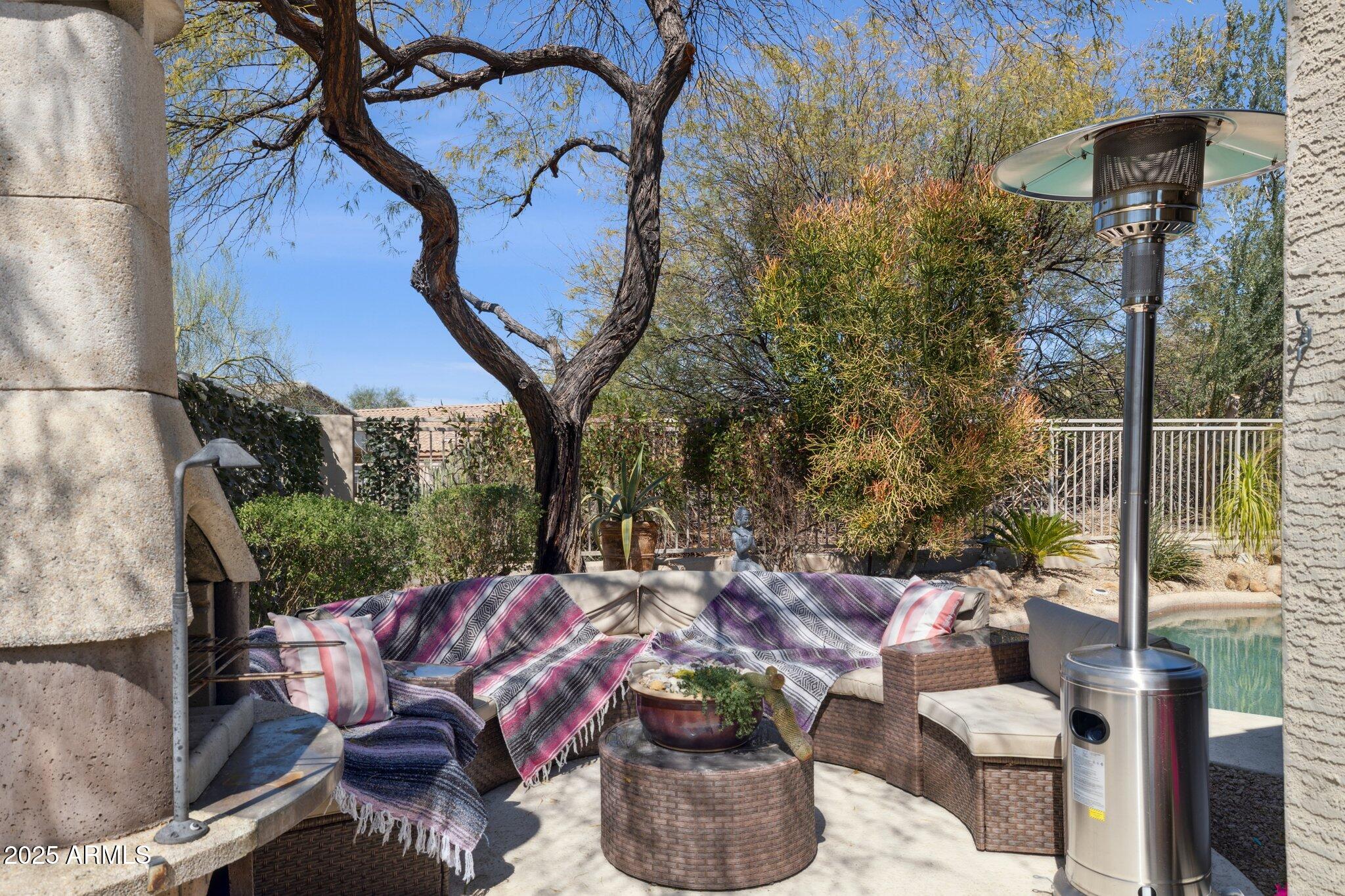 4308 E SMOKEHOUSE Trail