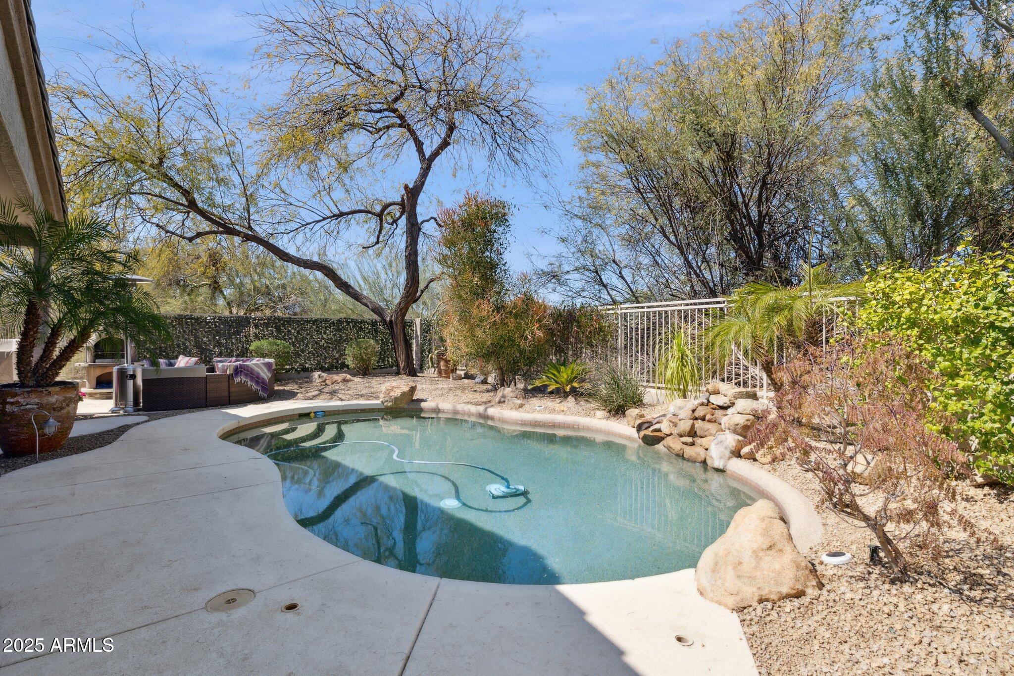 4308 E SMOKEHOUSE Trail