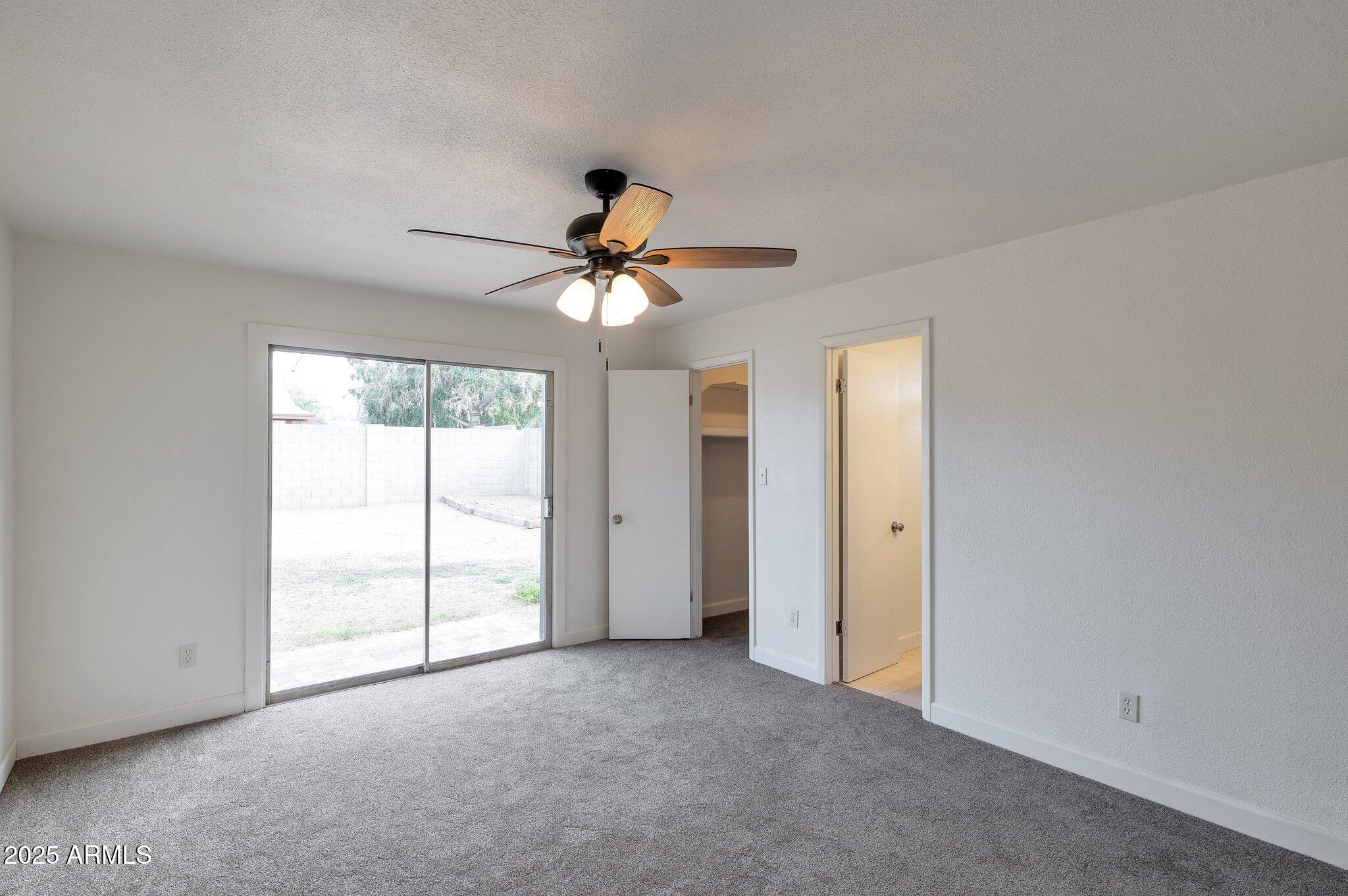 1410 W MORROW Drive