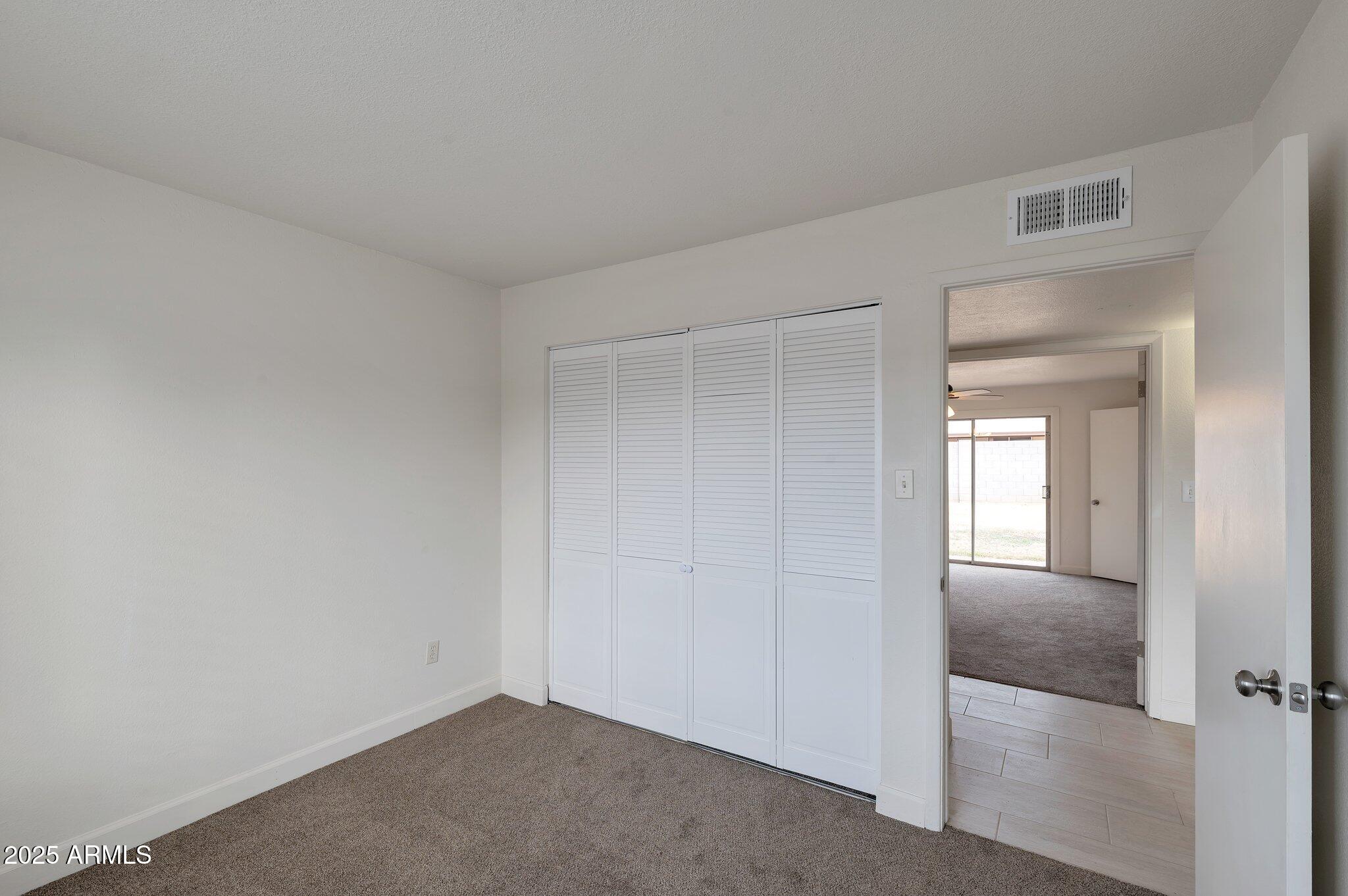 1410 W MORROW Drive