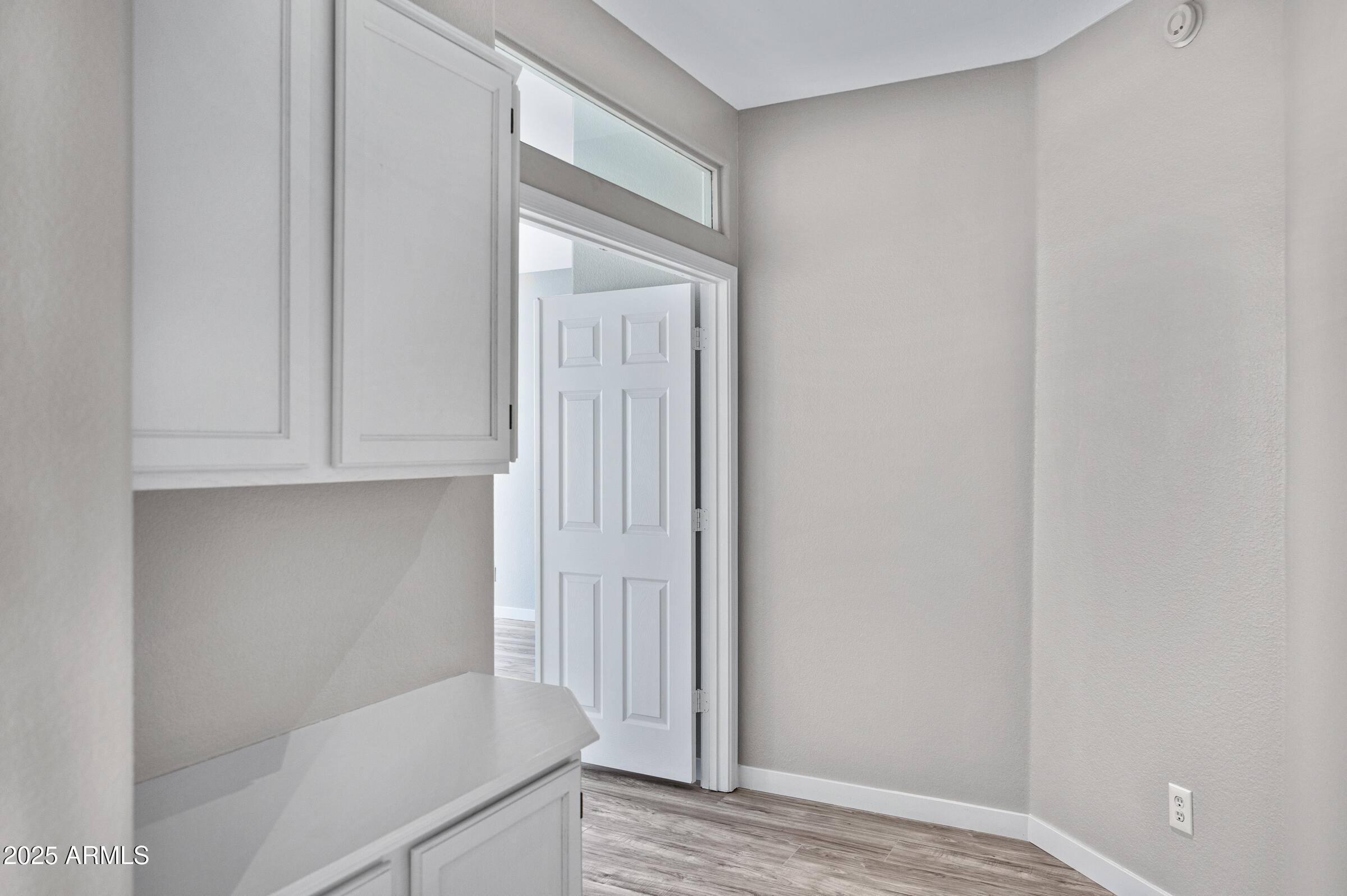 115 W EL FREDA Road