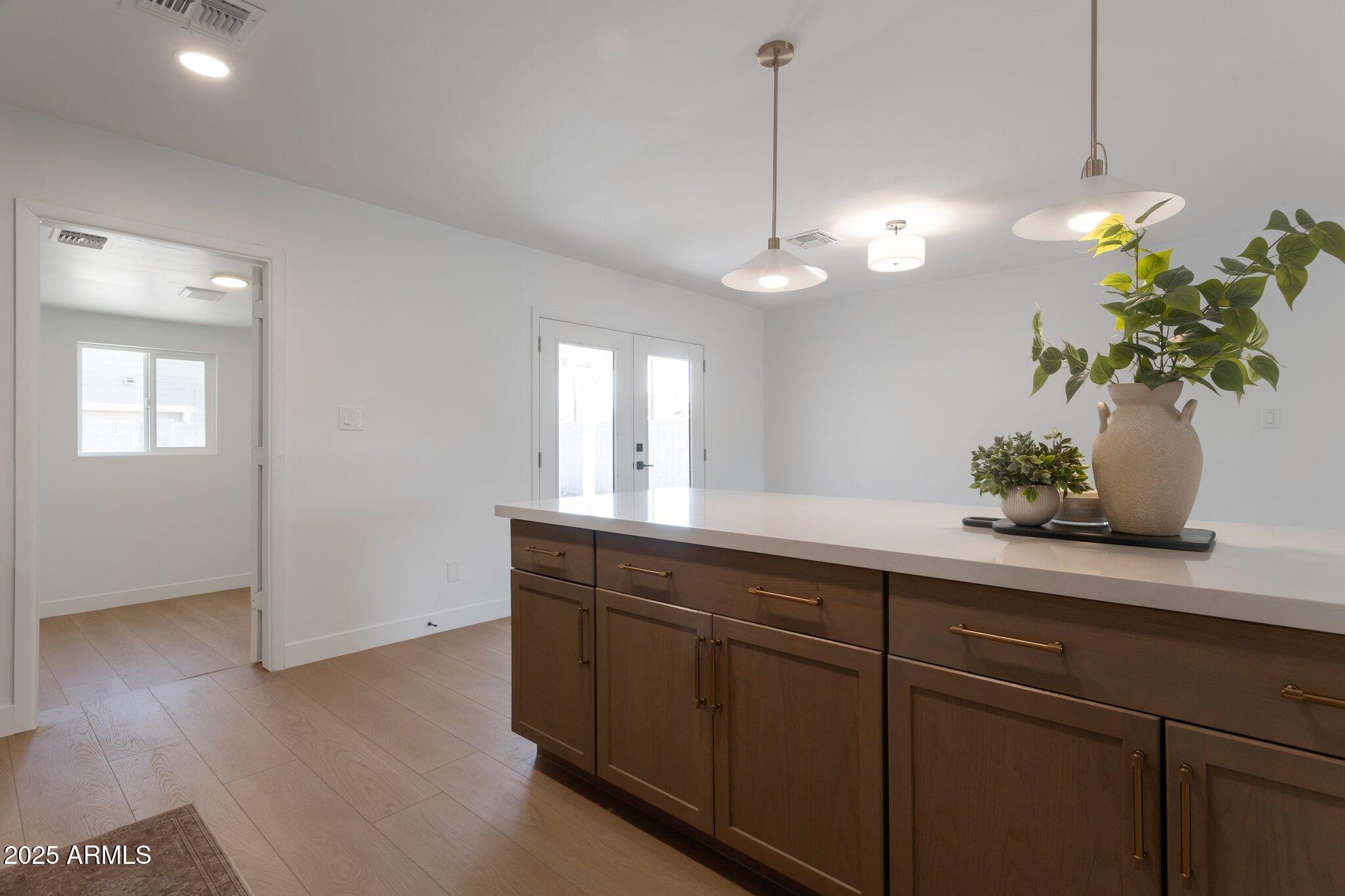 1205 W 7TH Street