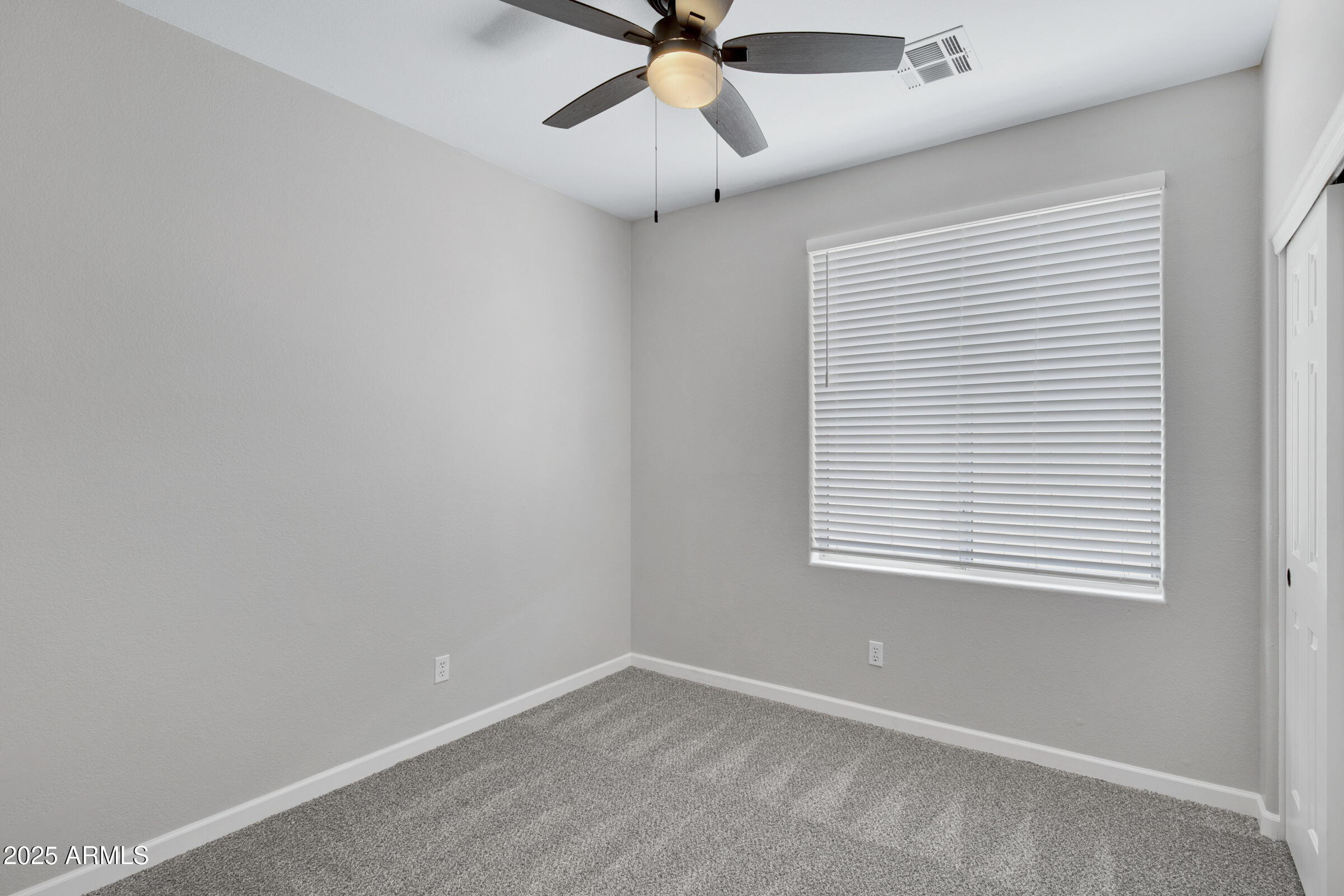 1821 S NAVAJO Way