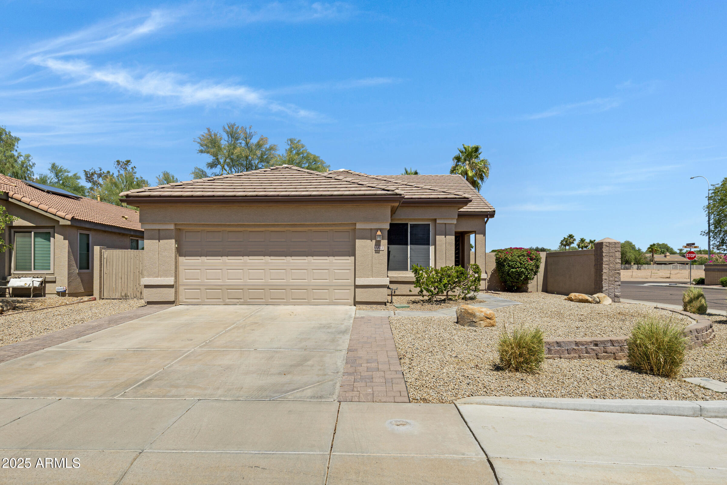 1821 S NAVAJO Way