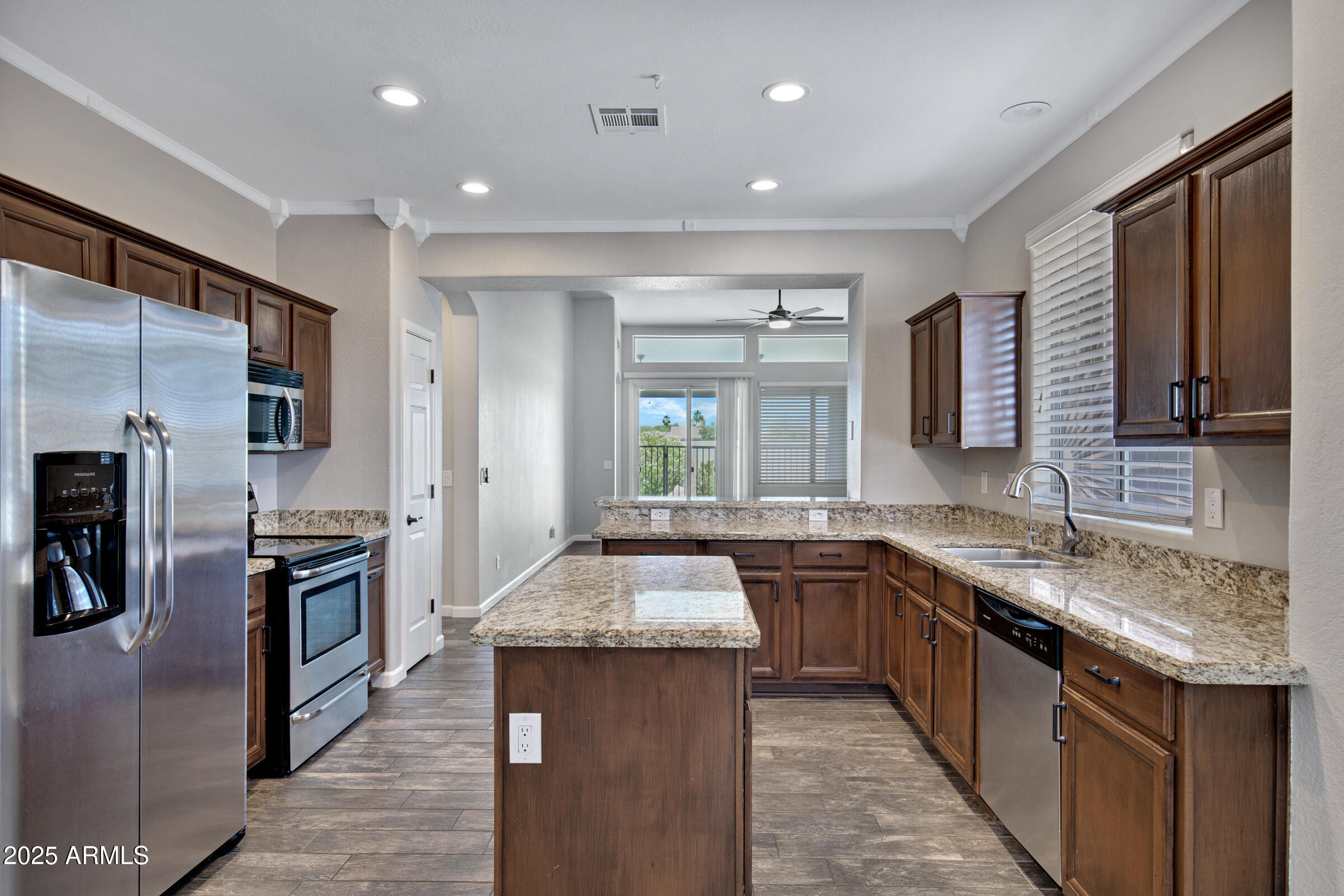 1821 S NAVAJO Way