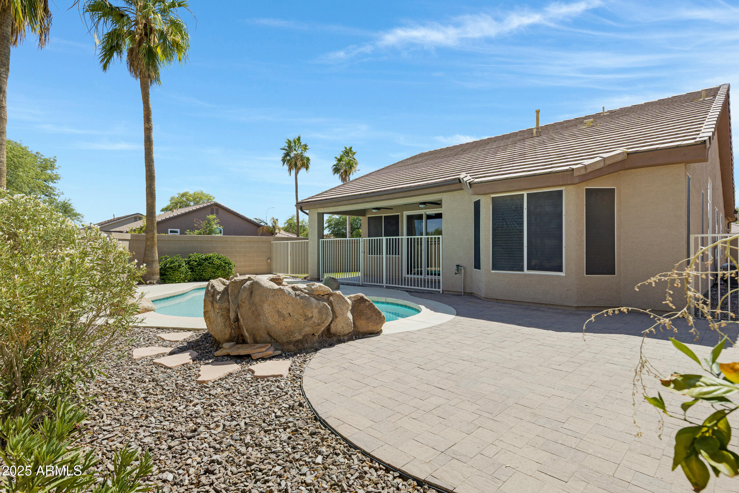 1821 S NAVAJO Way