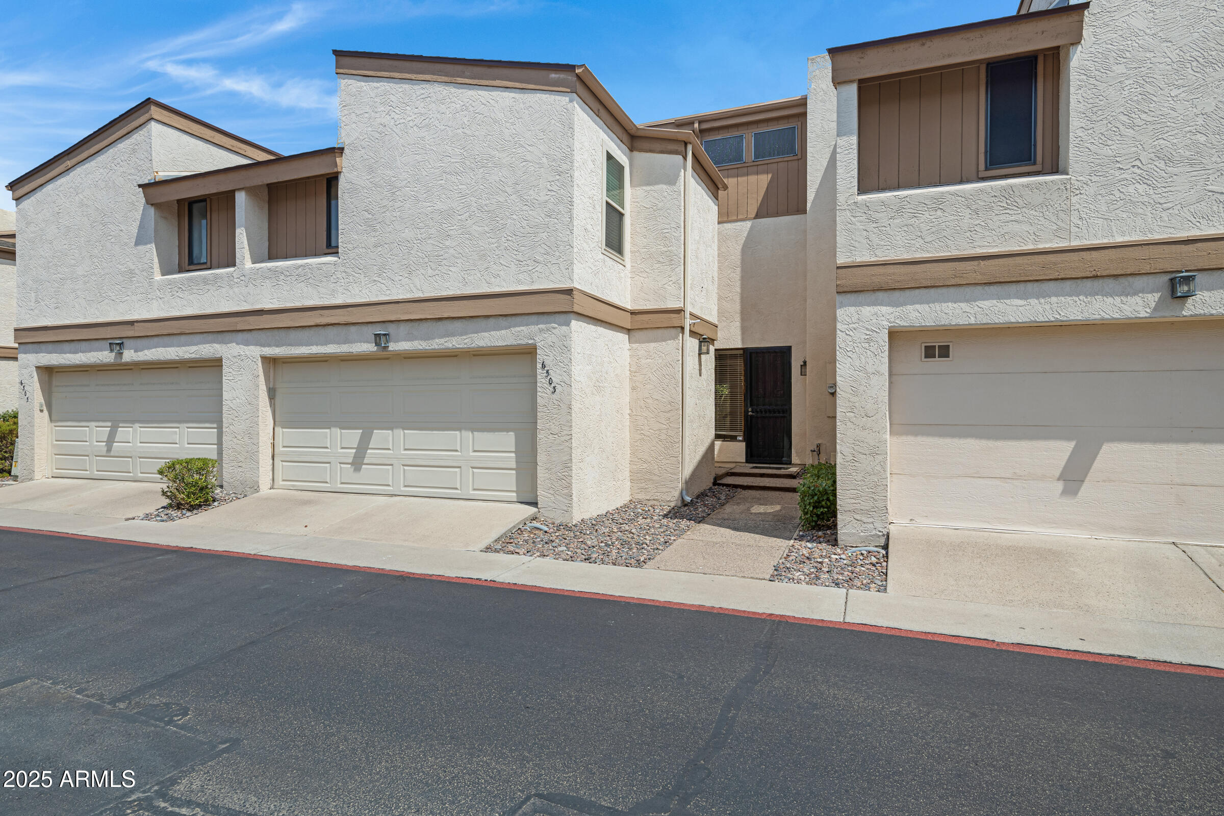 6503 N 10TH Place