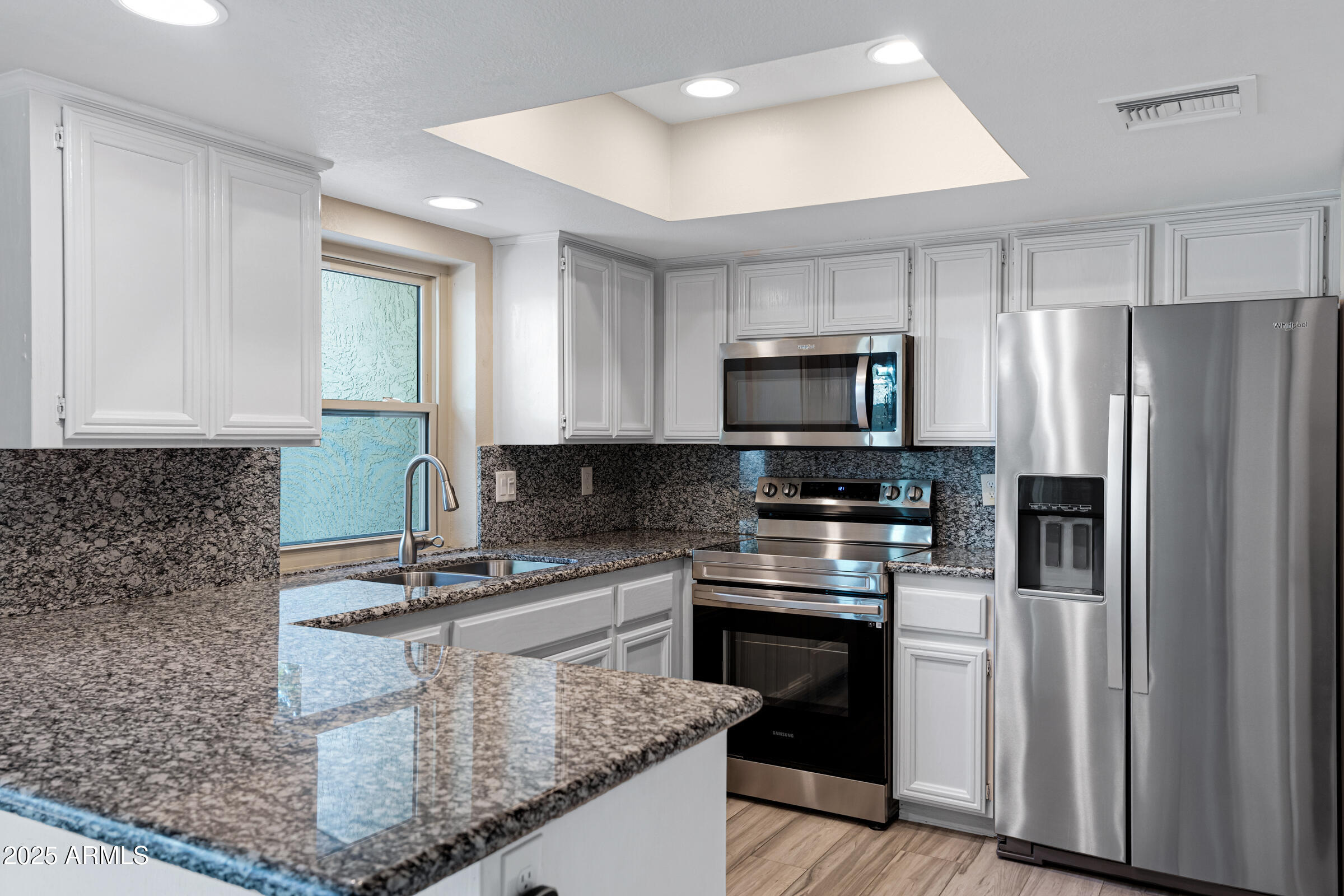 6503 N 10TH Place